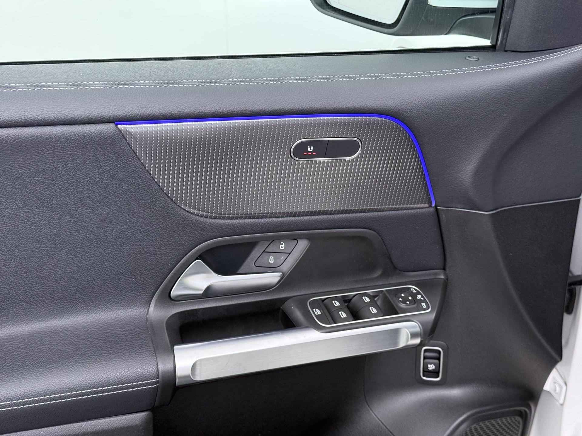 Mercedes-Benz GLB 200 Luxury Business Solution 22