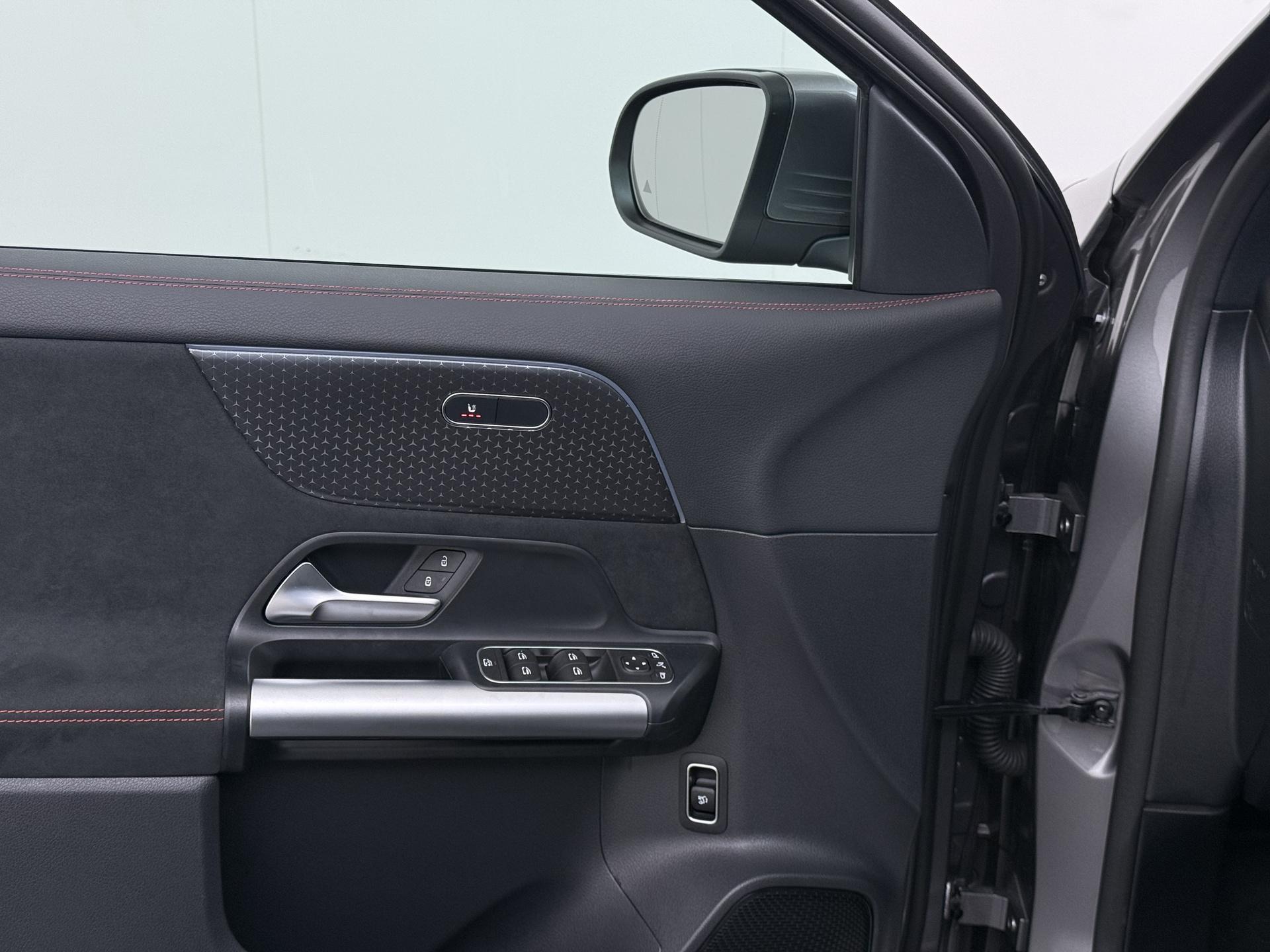 Mercedes-Benz EQA 250+ AMG Line Premium 71 kWh Accu 24