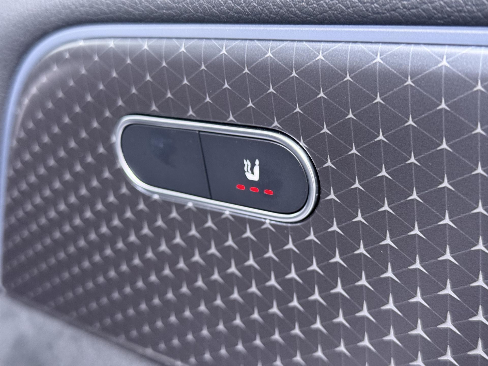 Mercedes-Benz EQA 250+ AMG Line Premium 71 kWh Accu 50