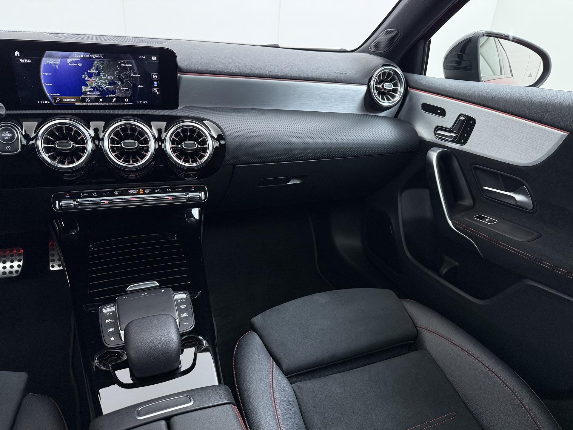 Mercedes-Benz A-Klasse 180 Business Solution AMG 21