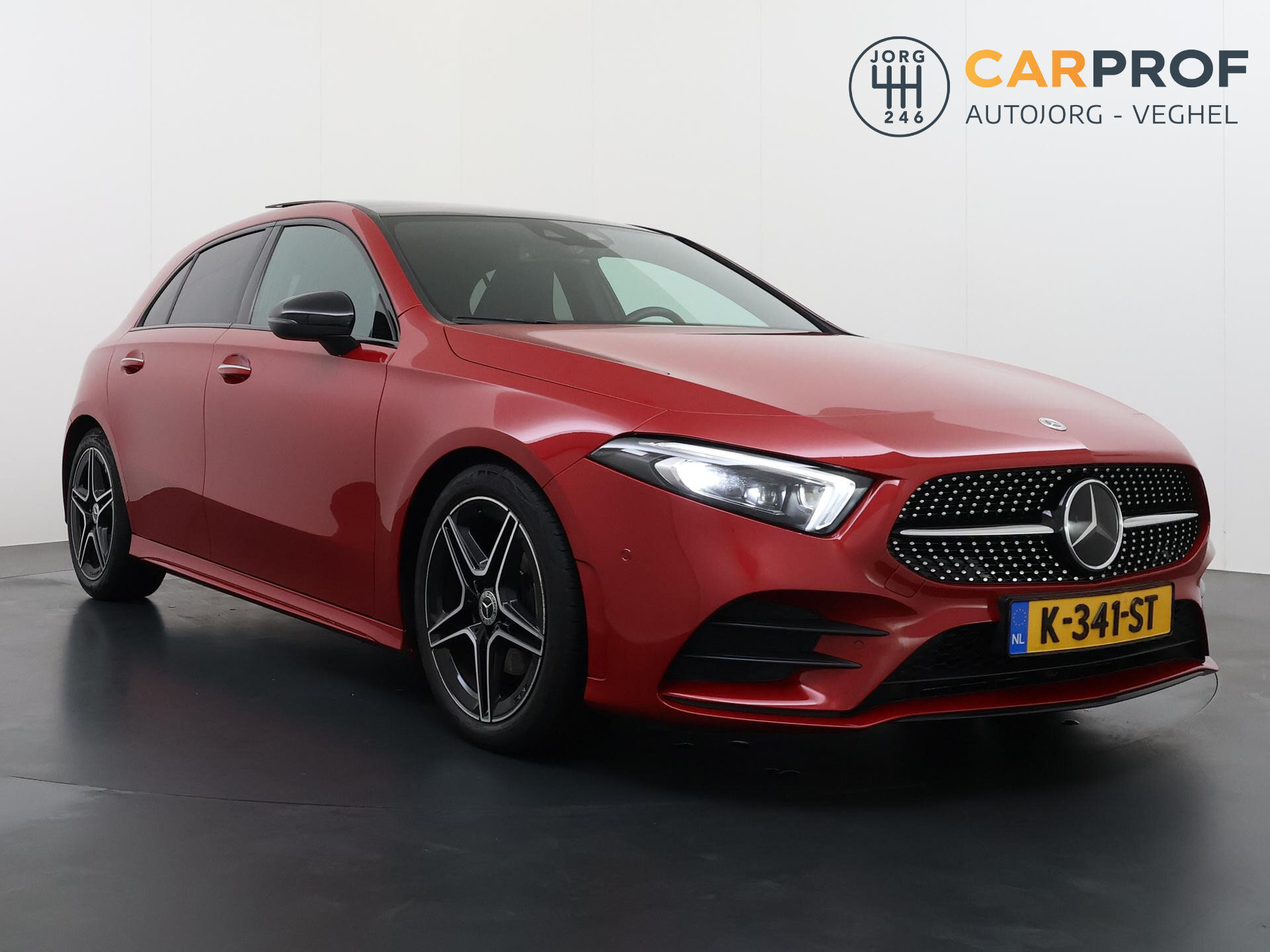 Mercedes-Benz A-Klasse 180 Business Solution AMG 3