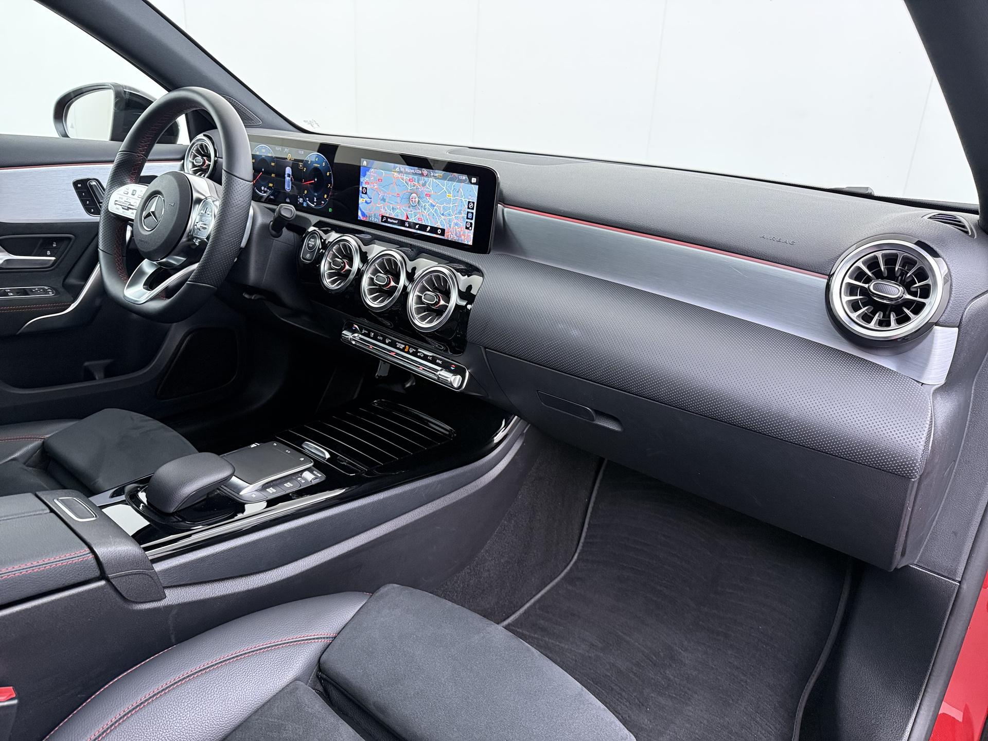 Mercedes-Benz A-Klasse 180 Business Solution AMG 36