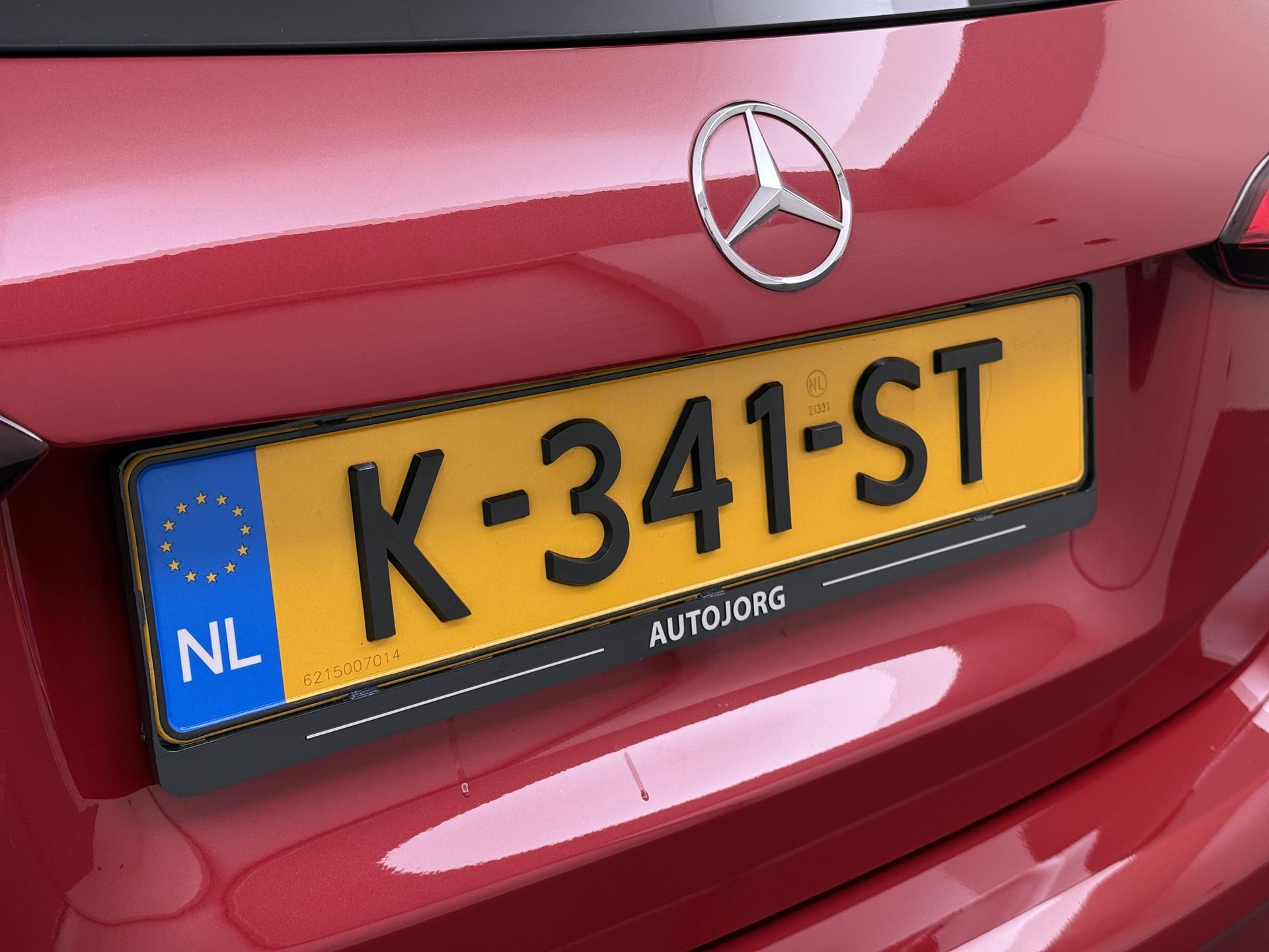 Mercedes-Benz A-Klasse 180 Business Solution AMG 5