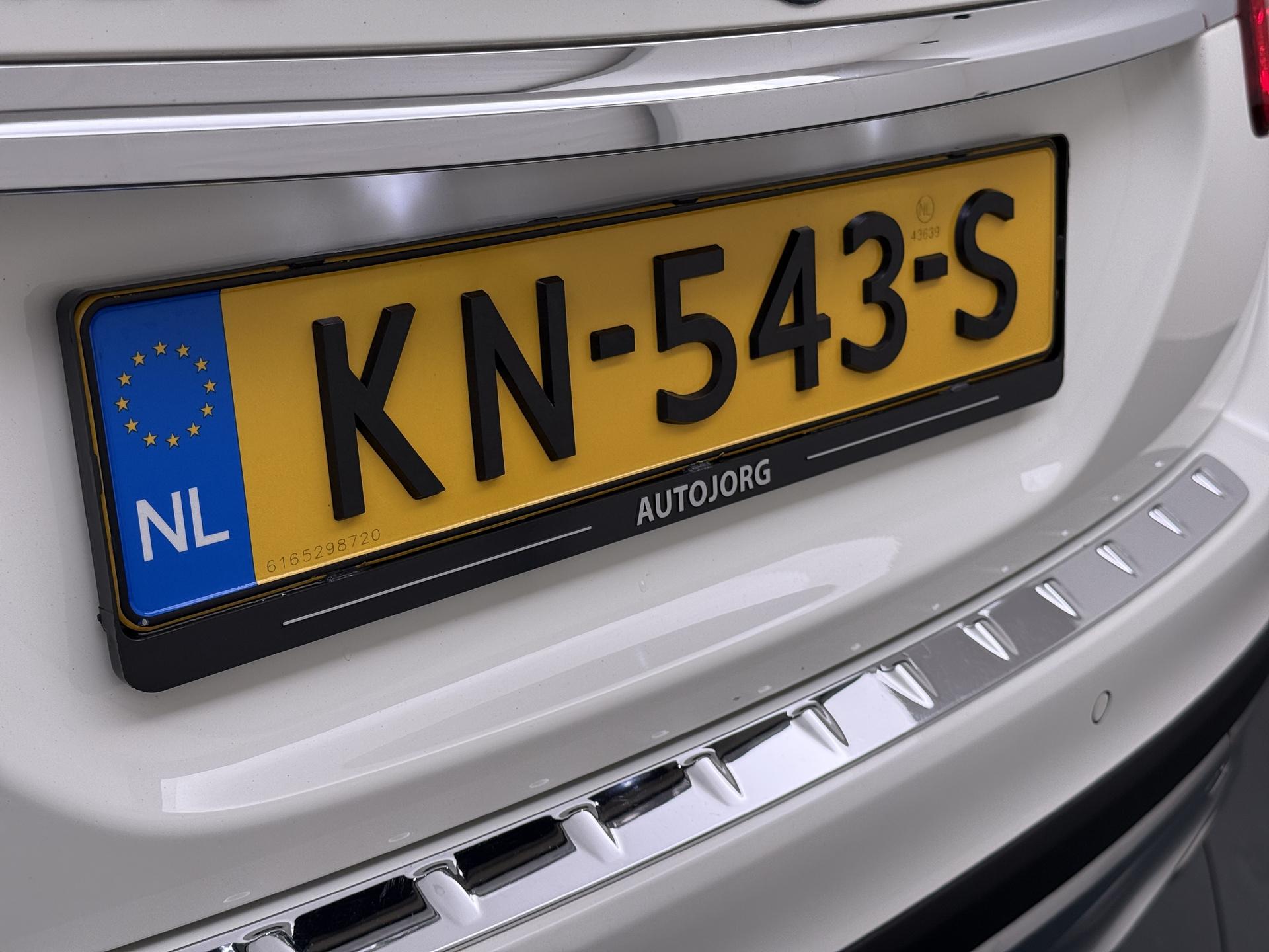 Mercedes-Benz GLA 180 Prestige 22