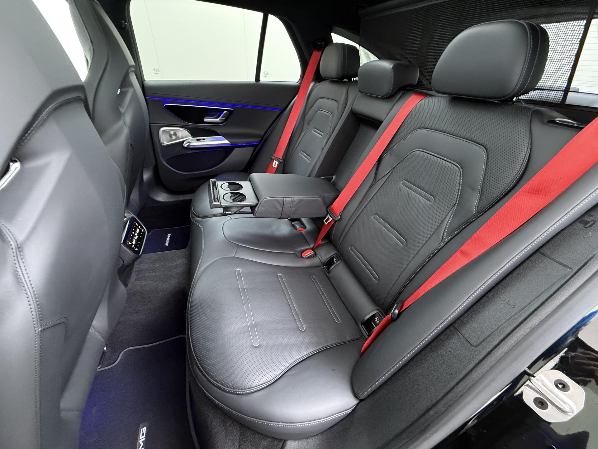 Mercedes-Benz E-klasse Estate Mercedes-AMG E 53 HYBRID 4MATIC+ T Aut. 27