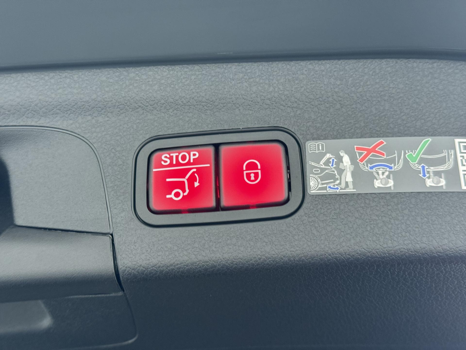 Mercedes-Benz GLE 400 e 4MATIC Sport Edition Premium Plus 15