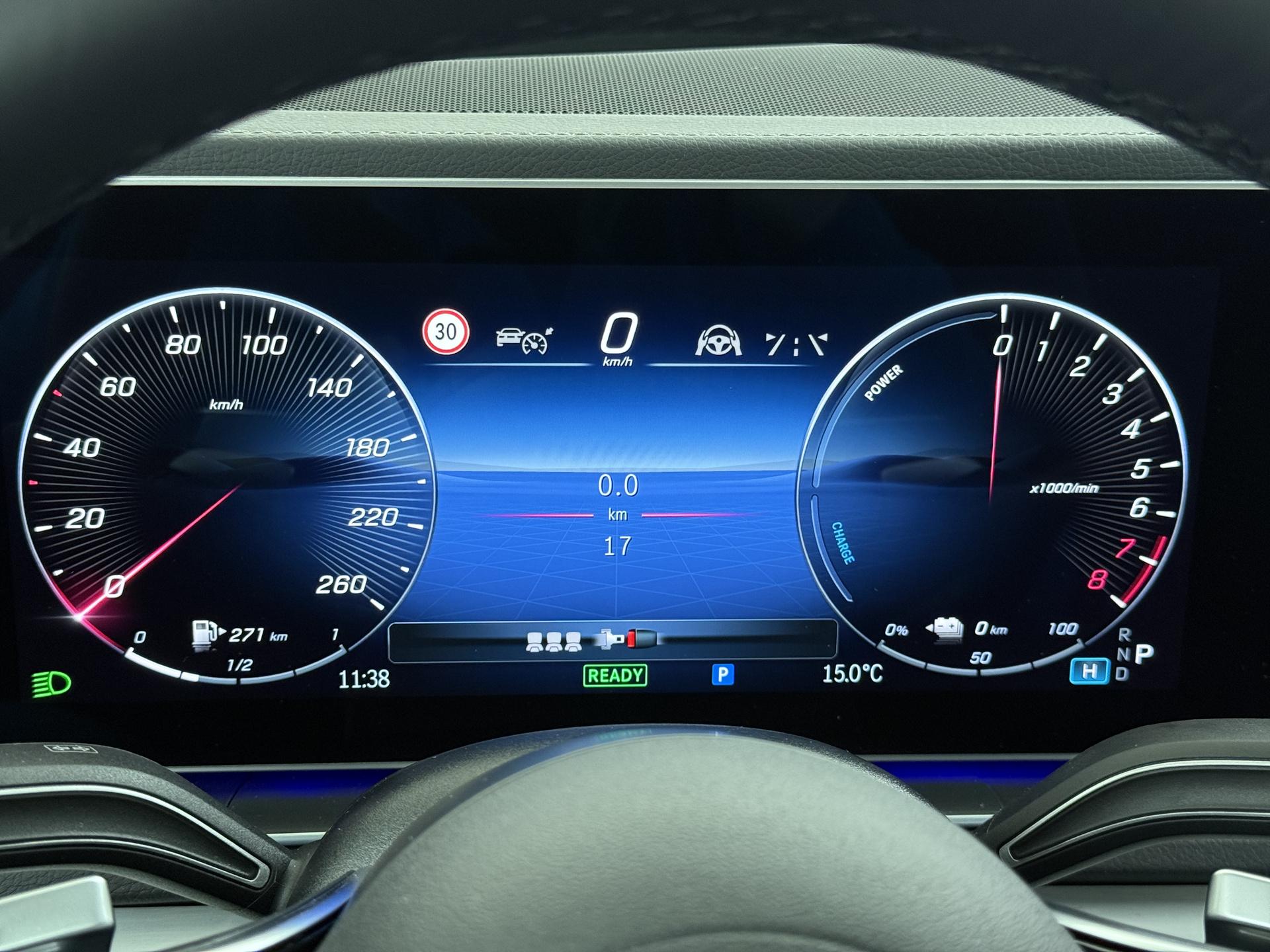 Mercedes-Benz GLE 400 e 4MATIC Sport Edition Premium Plus 37