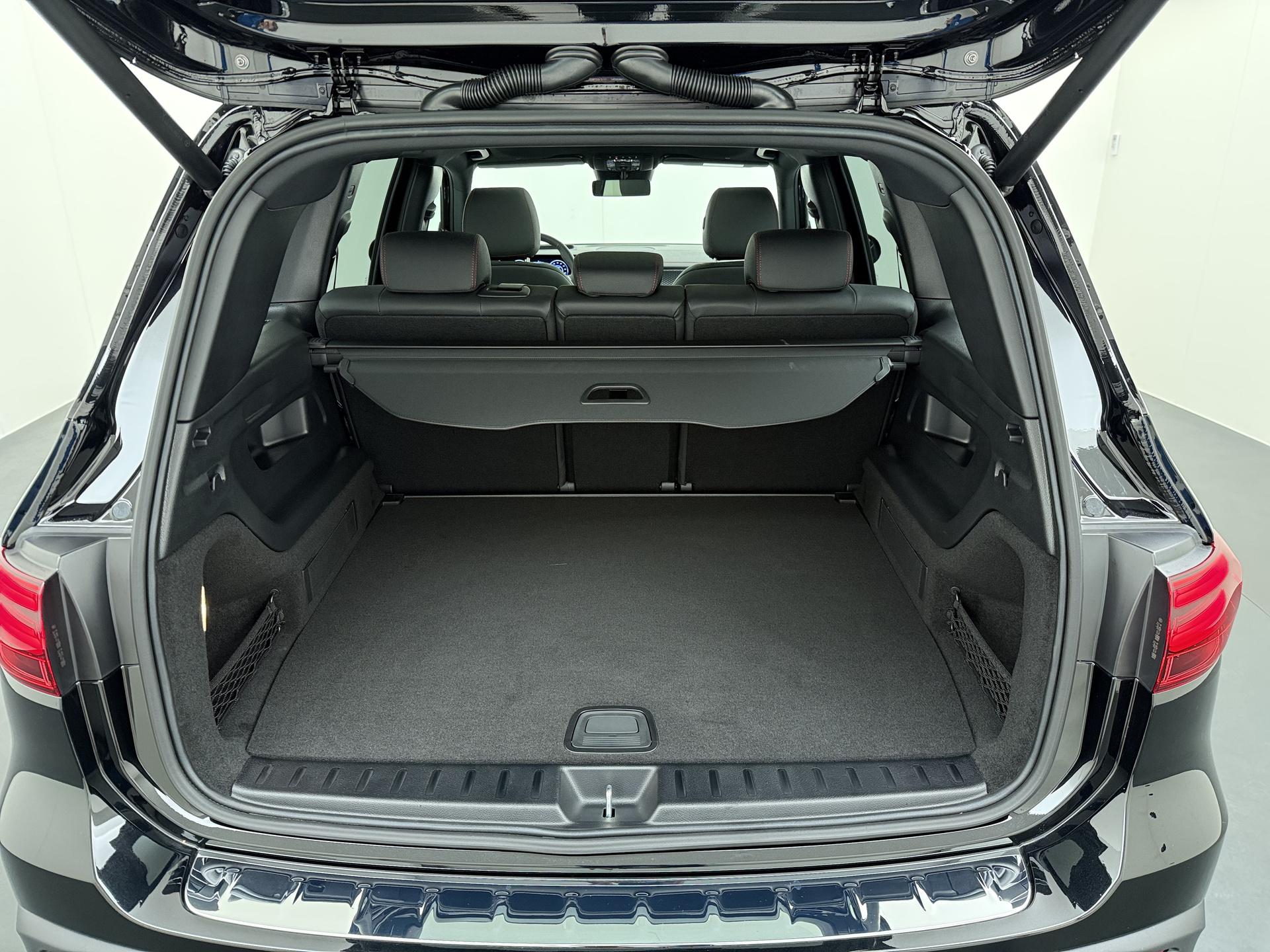 Mercedes-Benz EQB 250+ Business Solution AMG 71 kWh 12