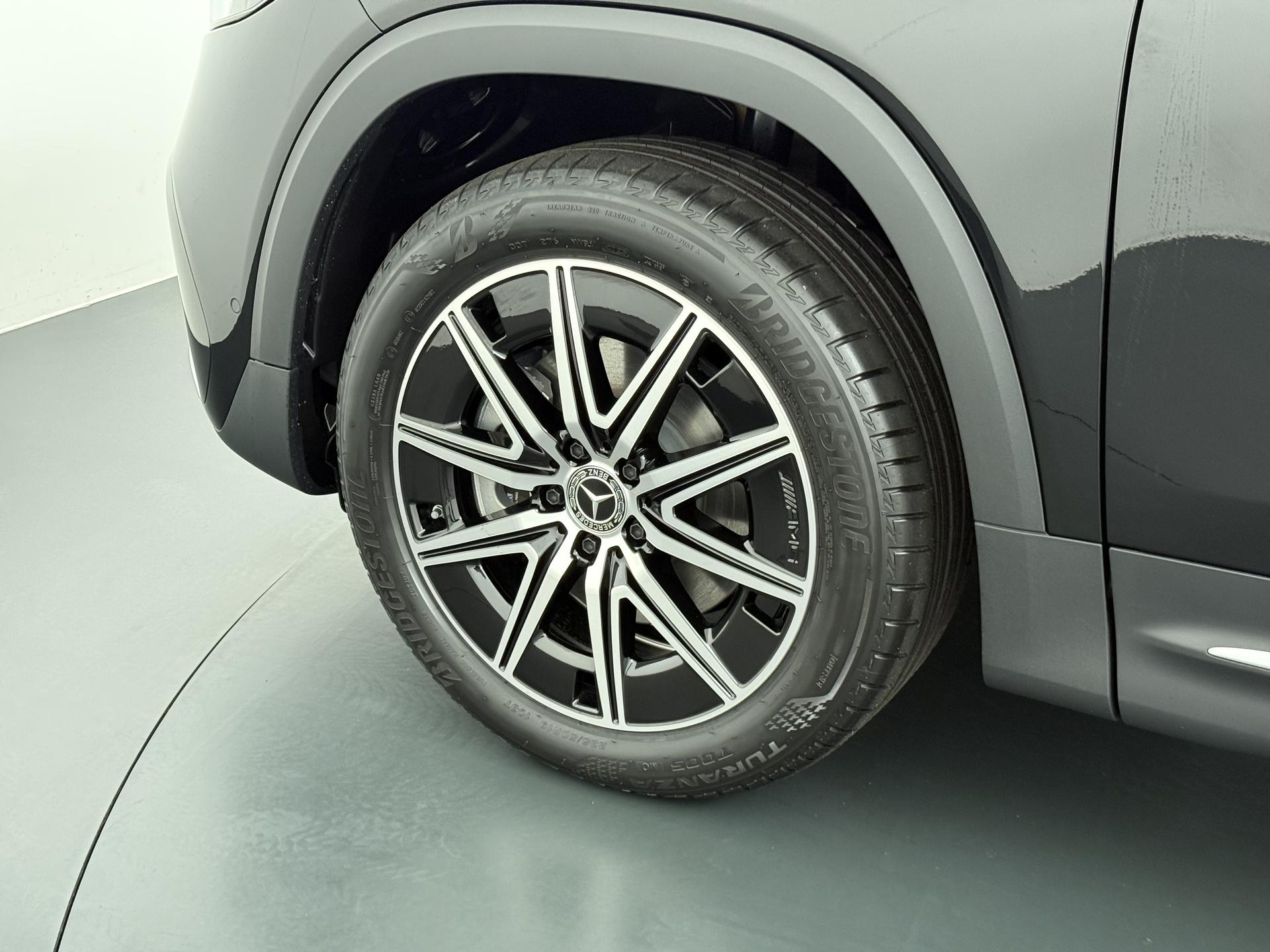 Mercedes-Benz EQB 250+ Business Solution AMG 71 kWh 14