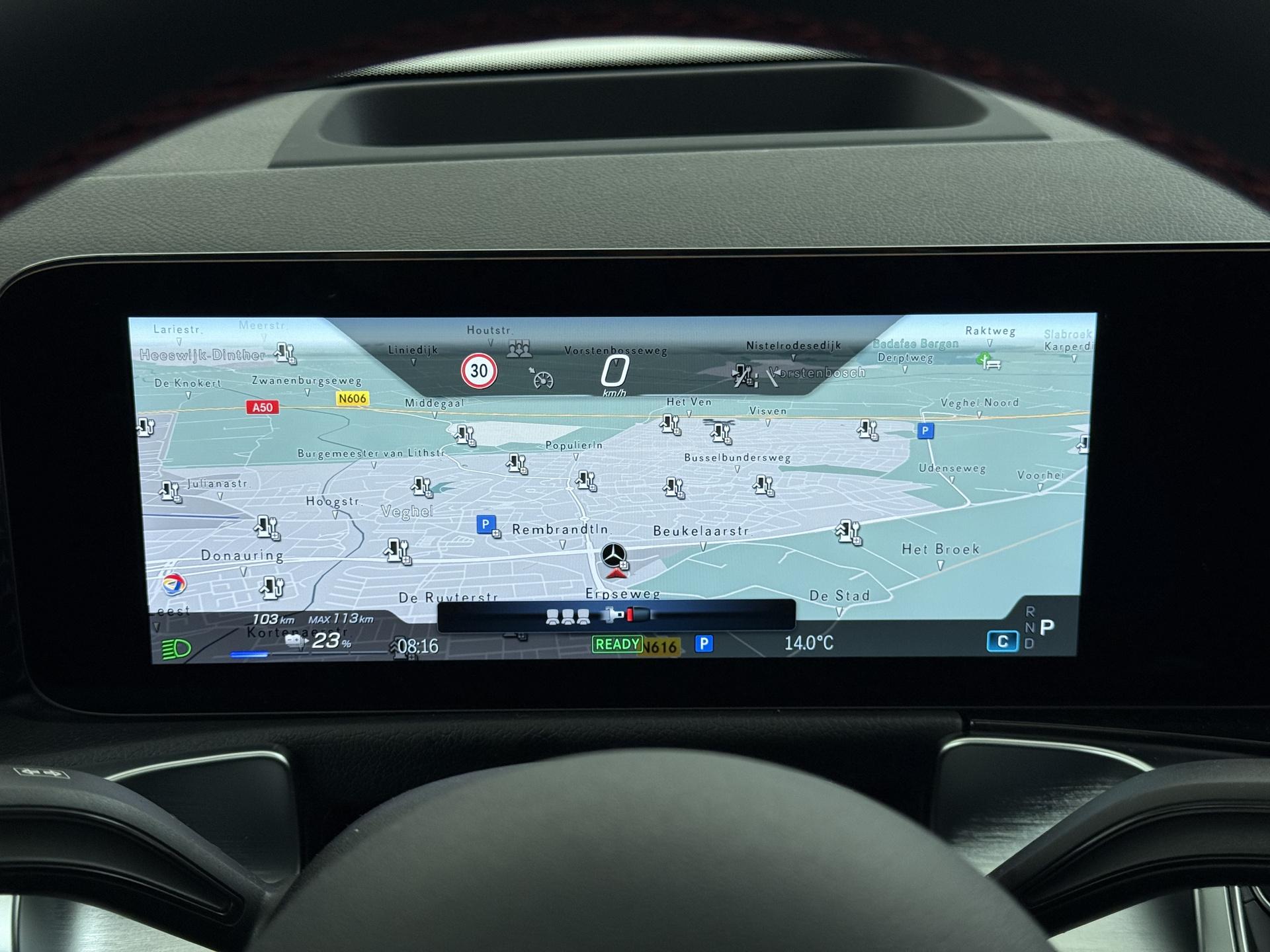 Mercedes-Benz EQB 250+ Business Solution AMG 71 kWh 33