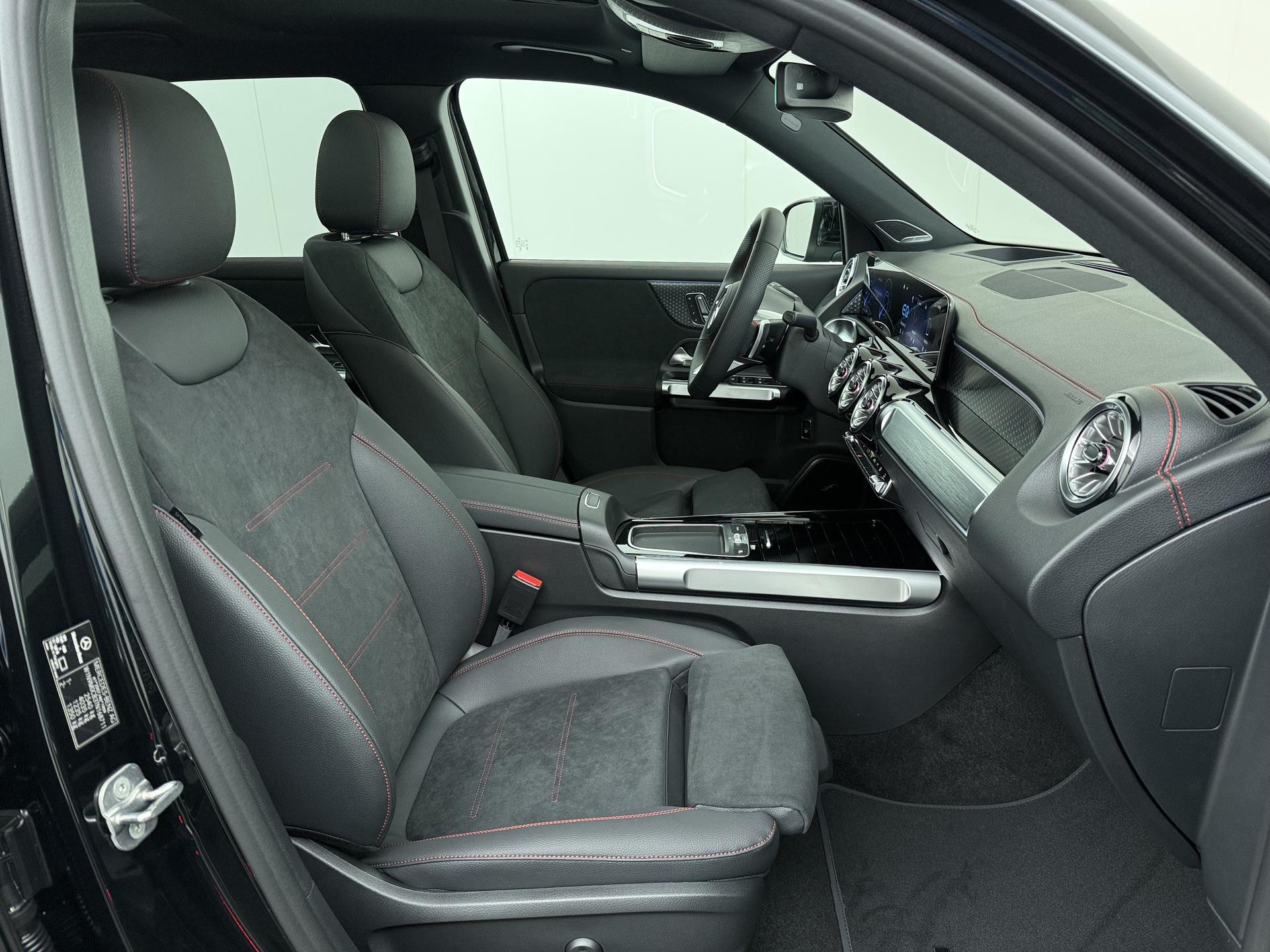 Mercedes-Benz EQB 250+ Business Solution AMG 71 kWh 49