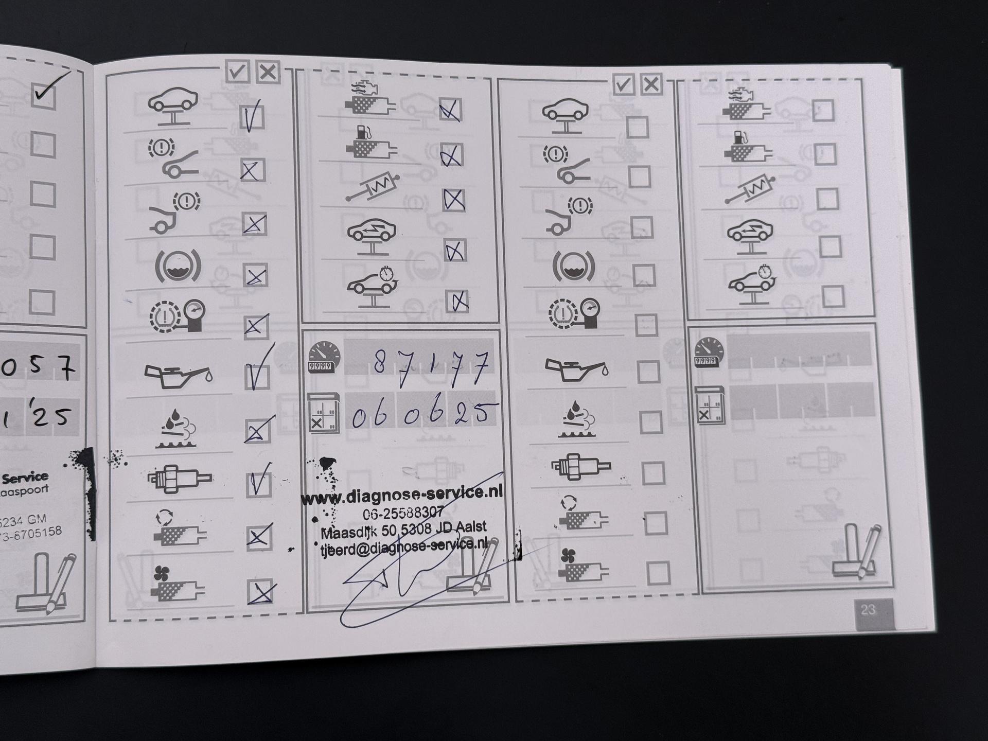 BMW 5 Serie Touring 550i High Executive 14