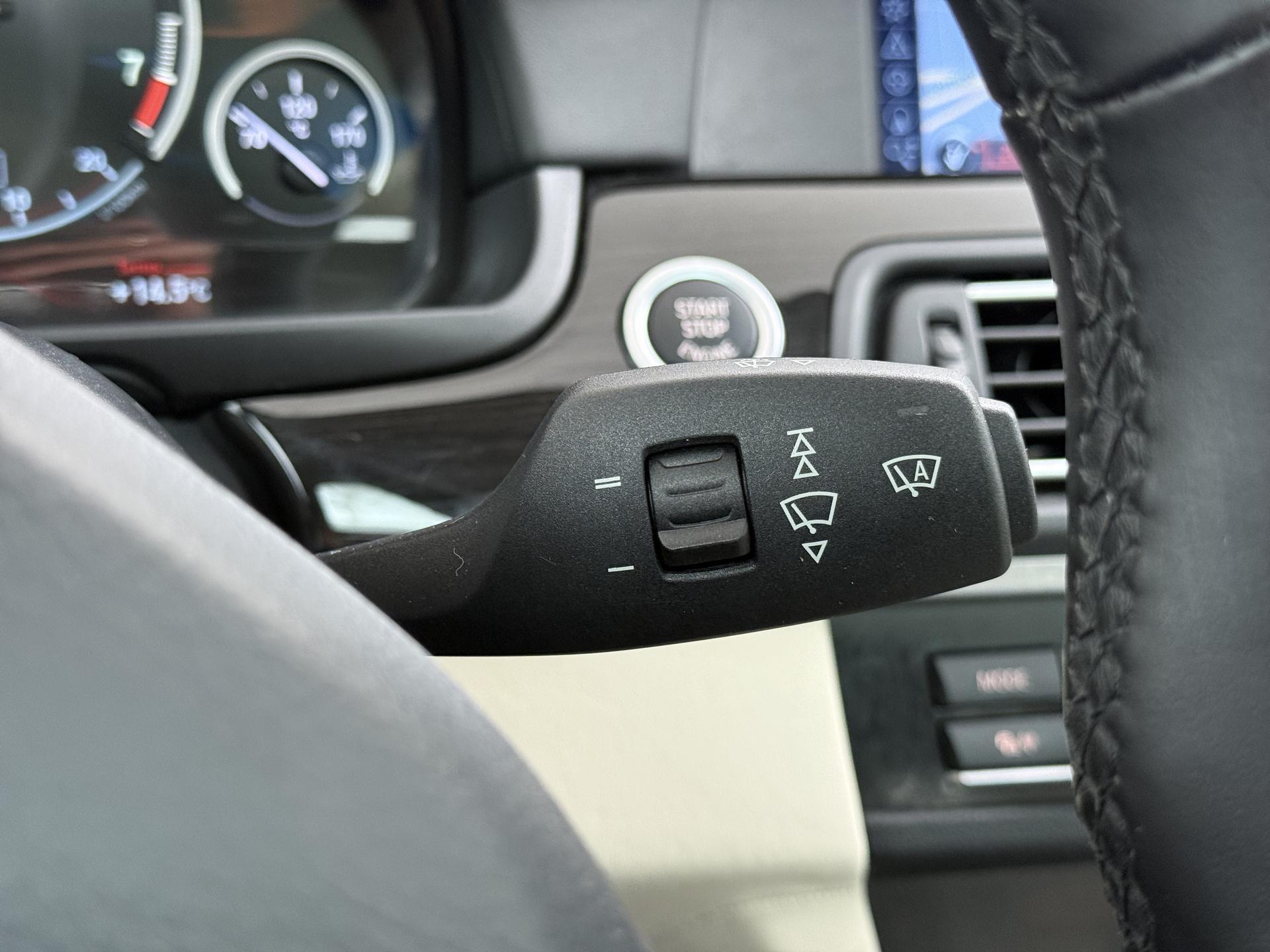 BMW 5 Serie Touring 550i High Executive 32