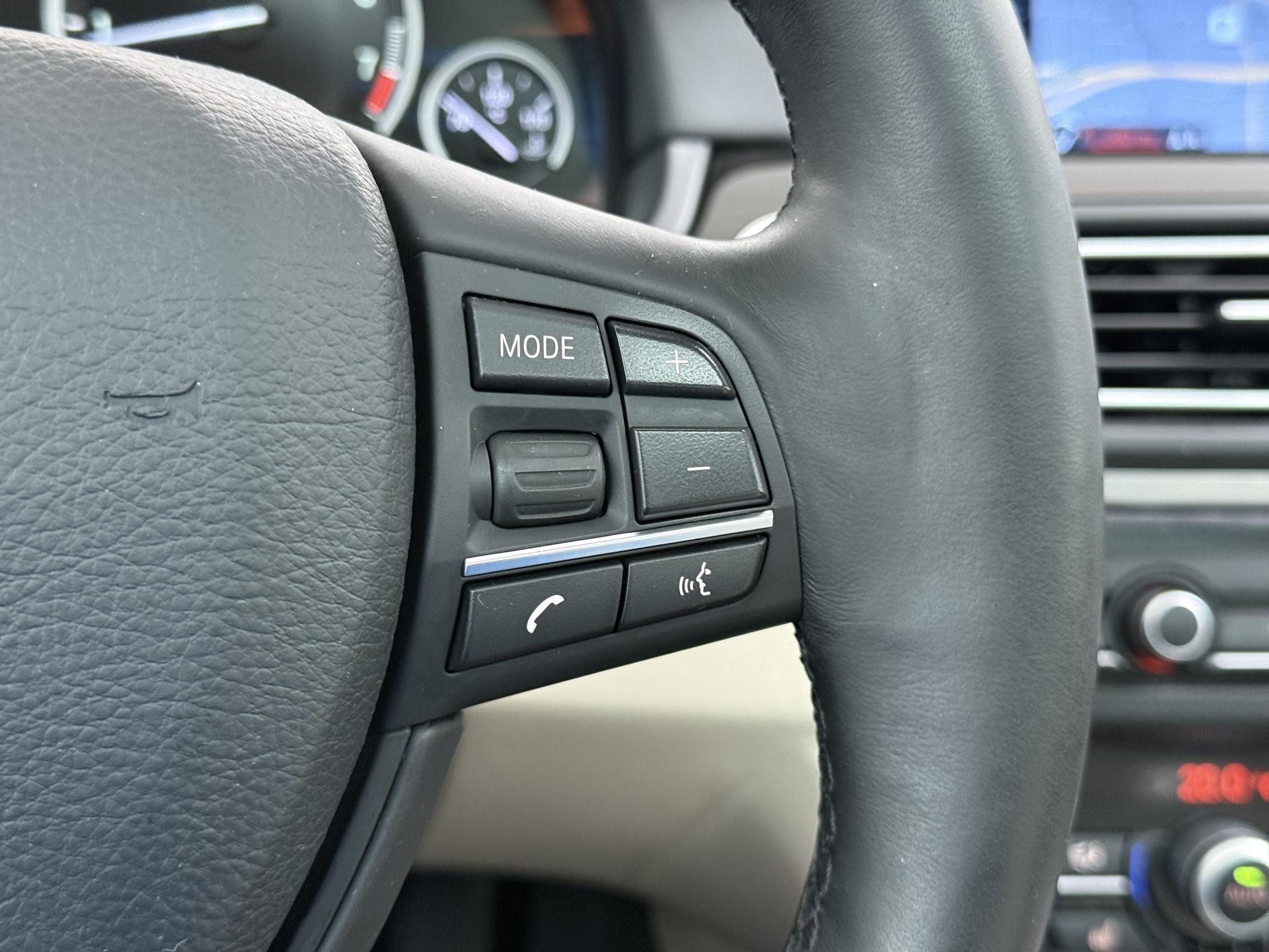 BMW 5 Serie Touring 550i High Executive 35