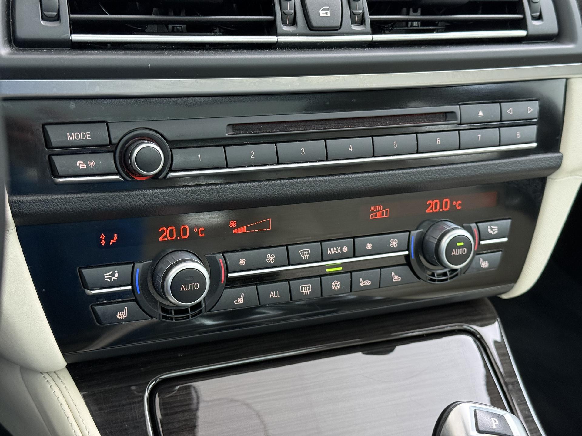 BMW 5 Serie Touring 550i High Executive 43