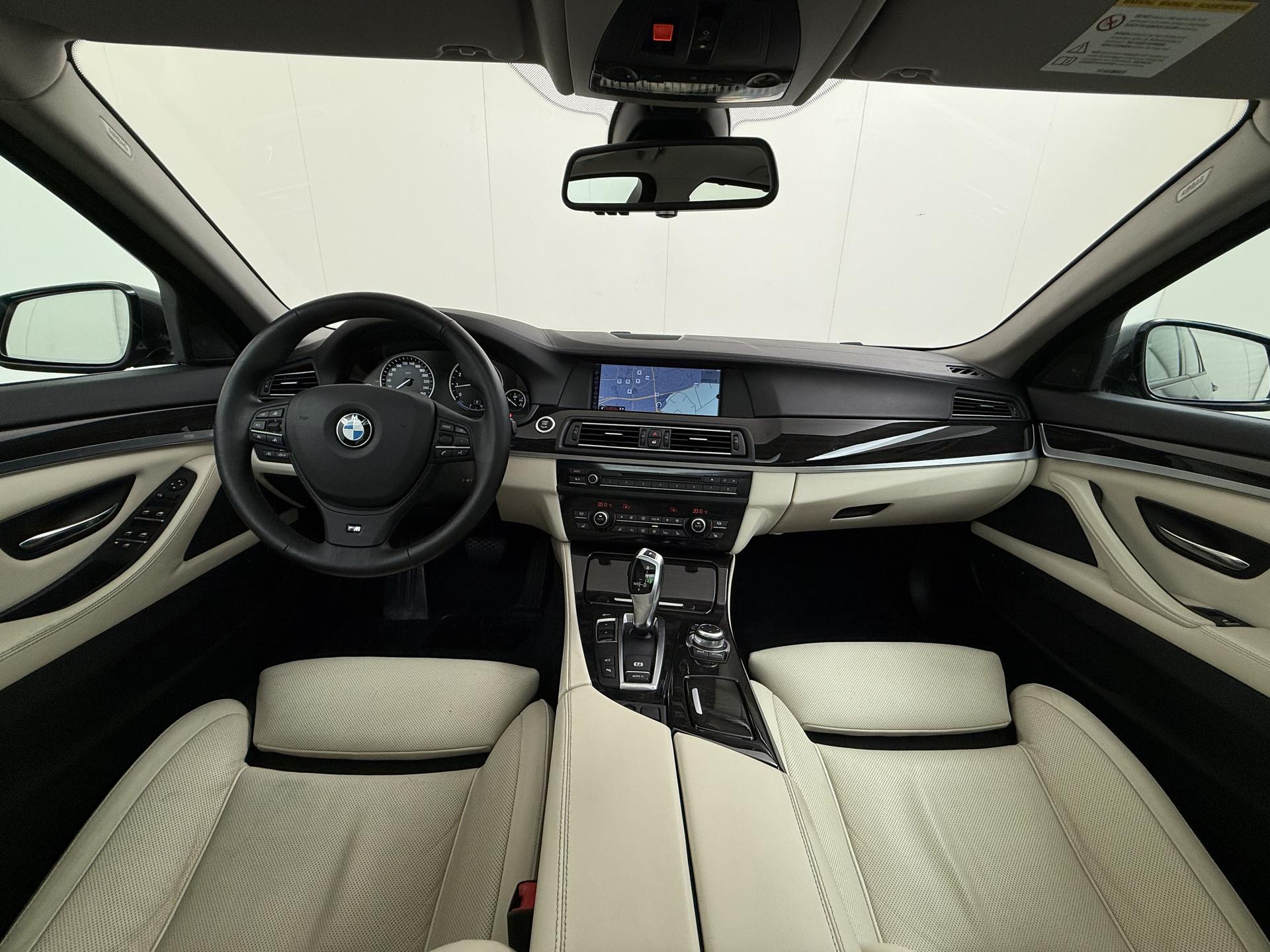 BMW 5 Serie Touring 550i High Executive 8
