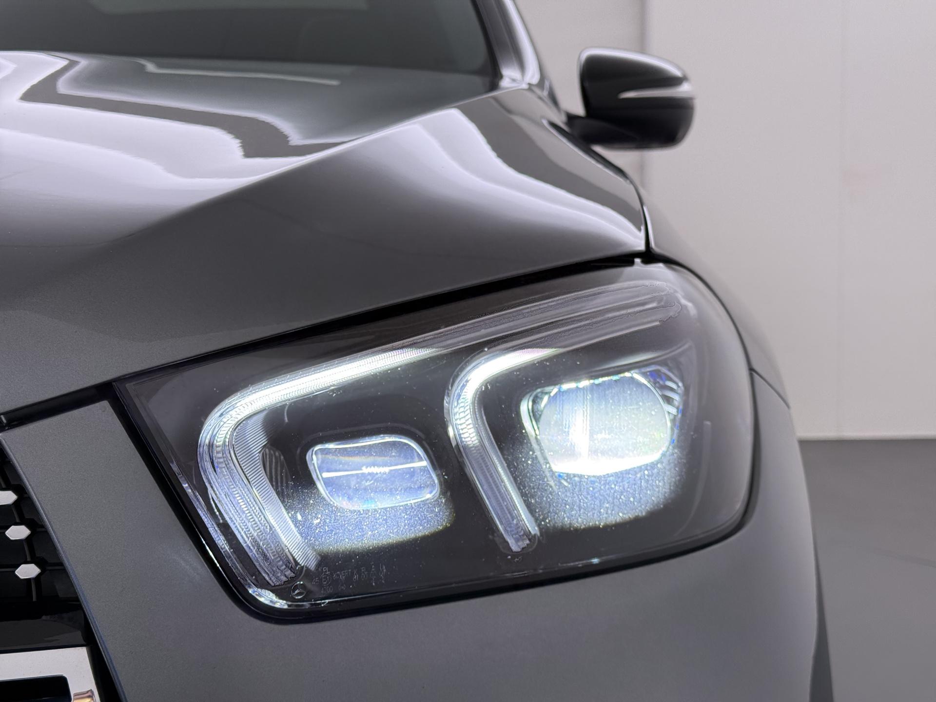 Mercedes-Benz GLE 350 de 4MATIC Premium Plus 12