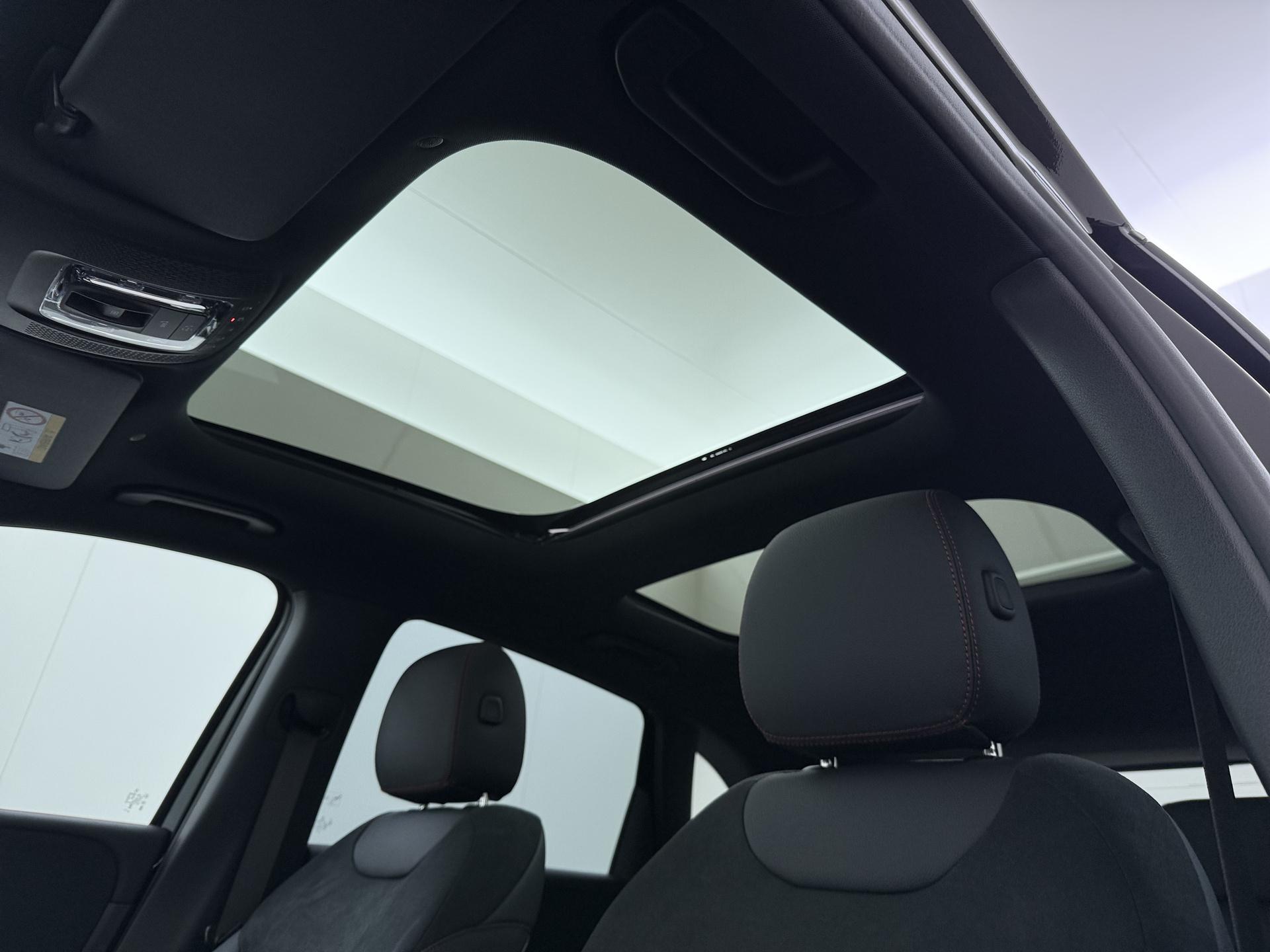 Mercedes-Benz B-Klasse 250 e Business Solution AMG 24