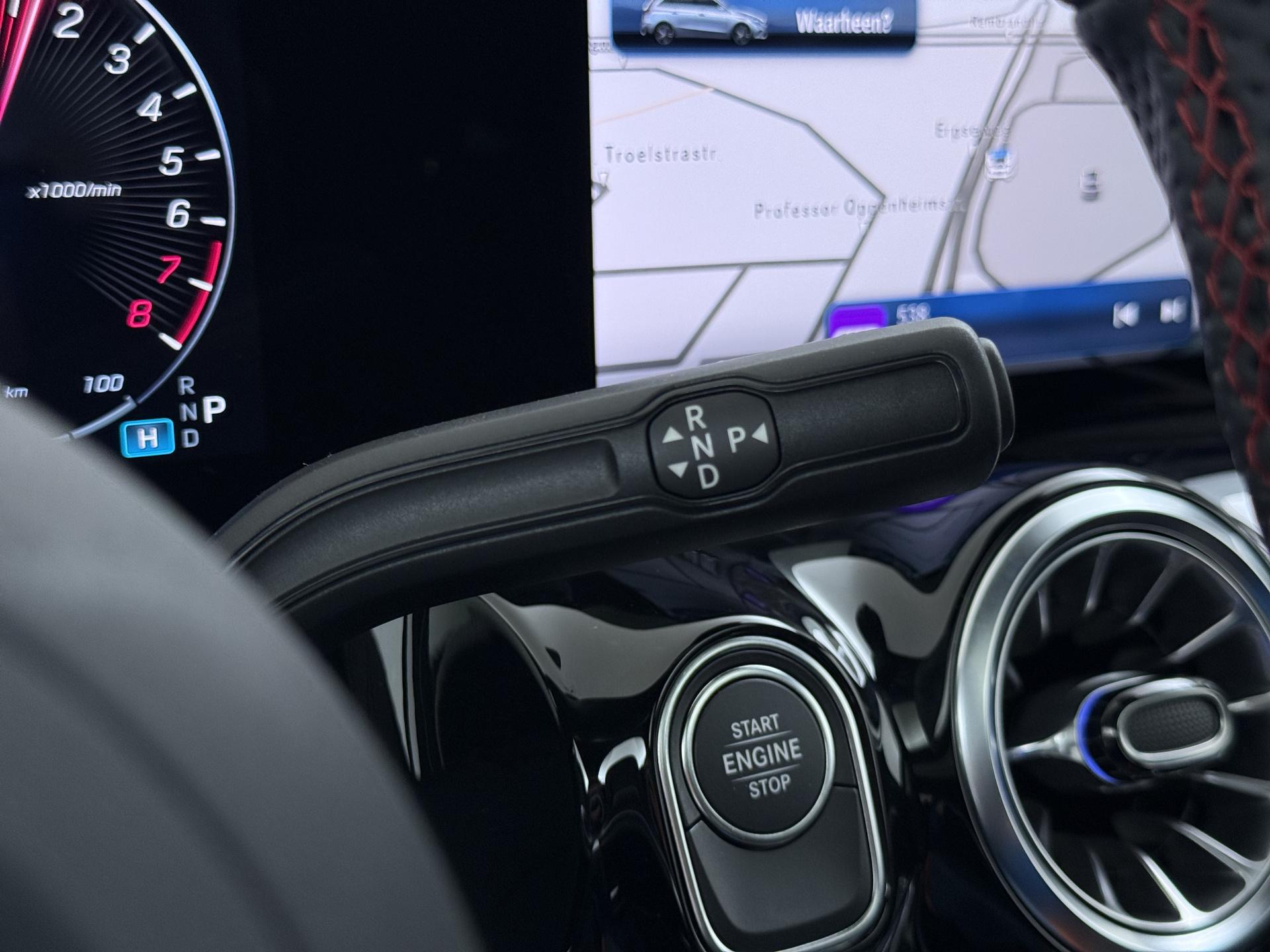 Mercedes-Benz B-Klasse 250 e Business Solution AMG 32