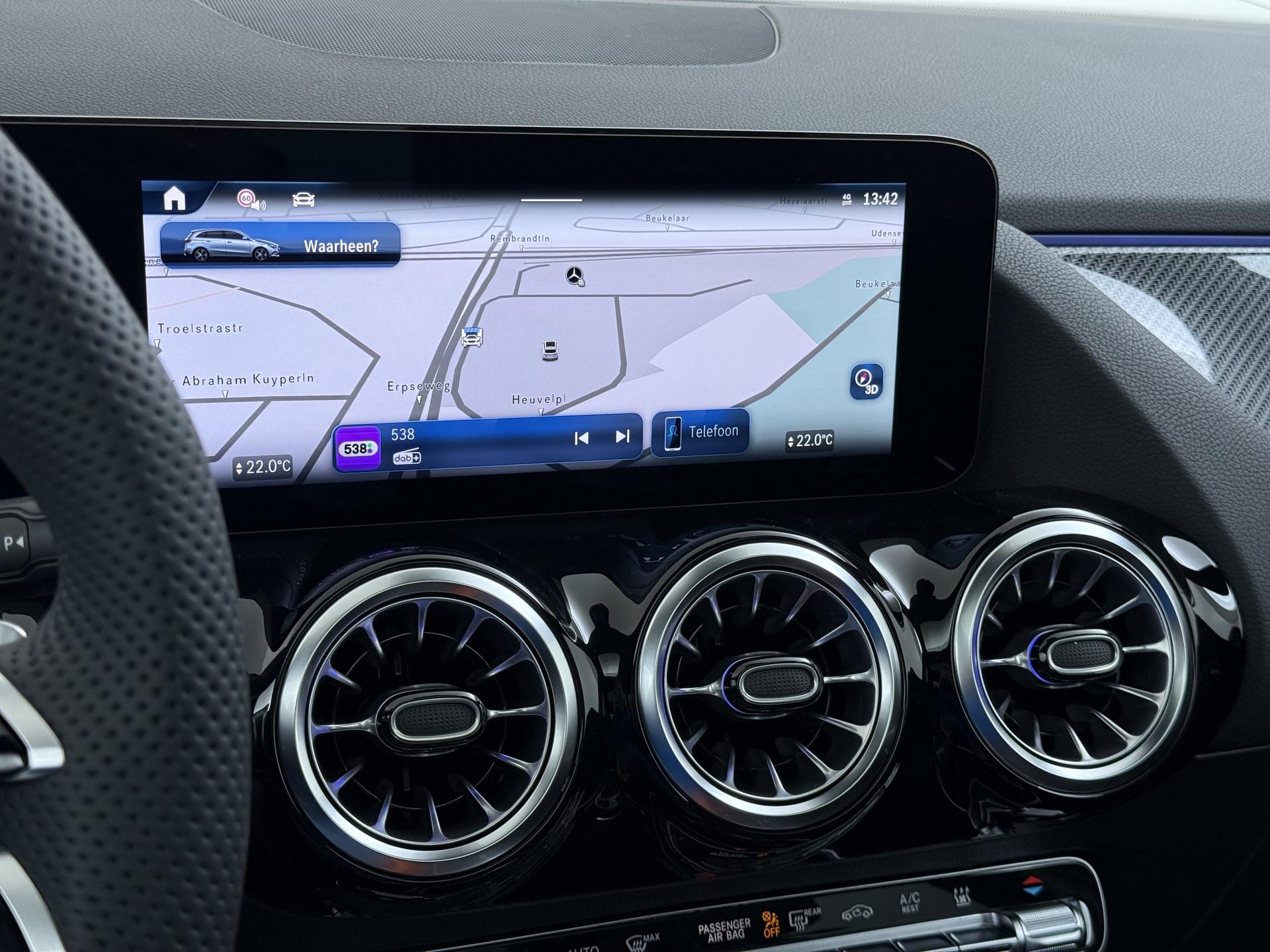 Mercedes-Benz B-Klasse 250 e Business Solution AMG 40