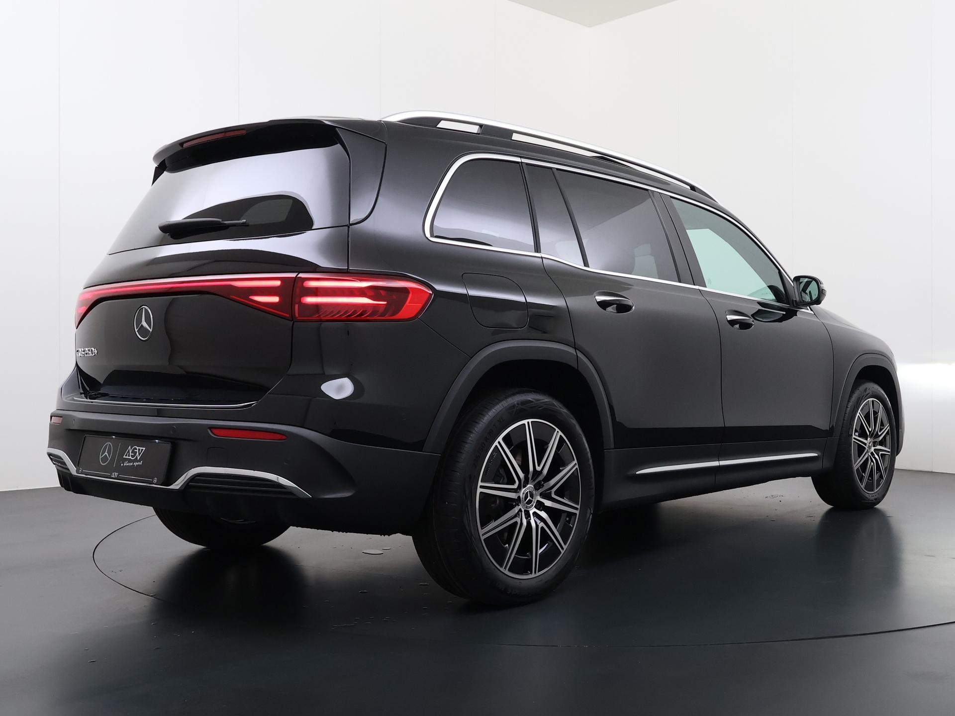 Mercedes-Benz EQB 250+ Business Solution AMG 71 kWh 4