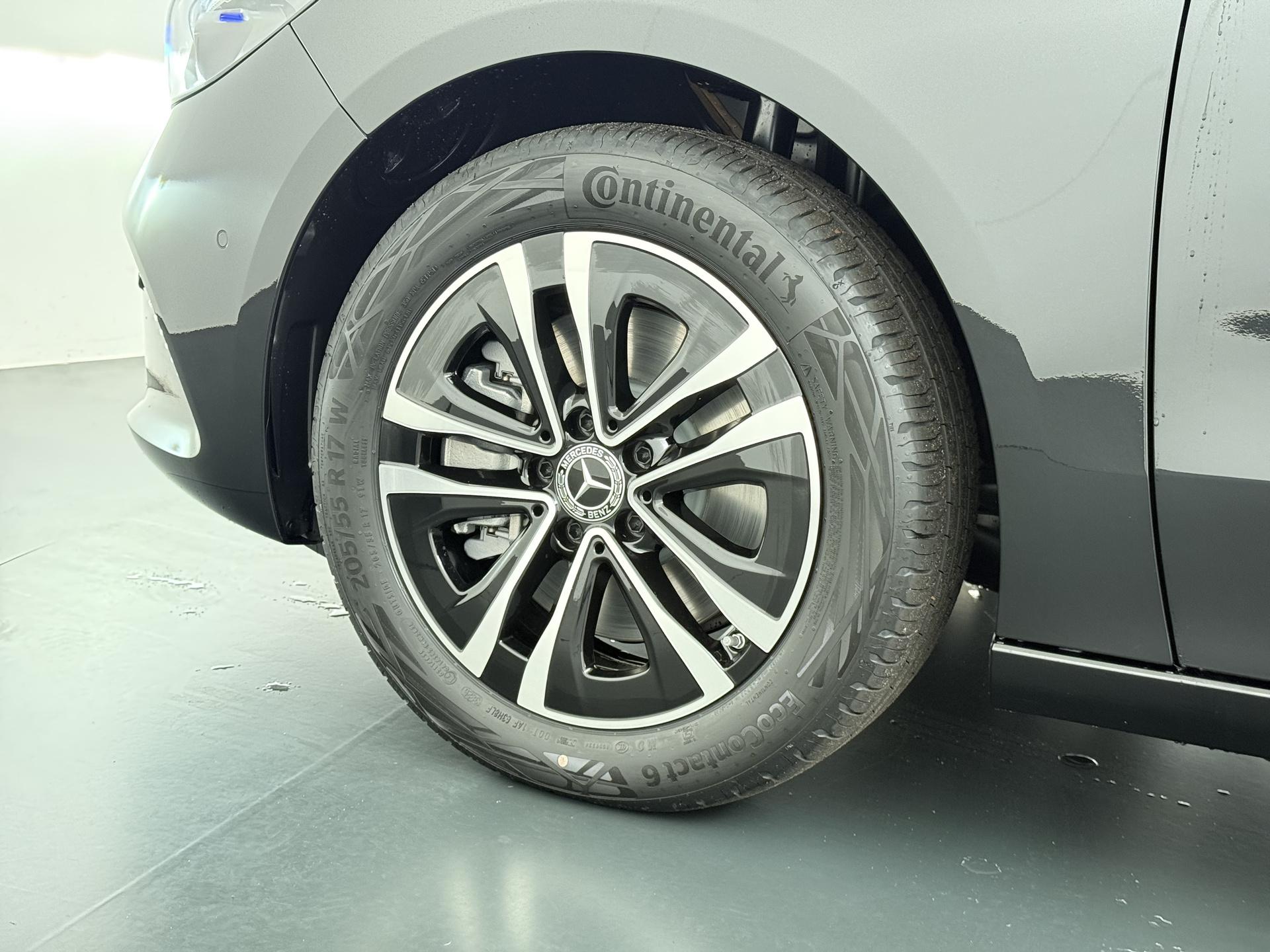 Mercedes-Benz B-Klasse 250 e Business Solution Luxury Line 16