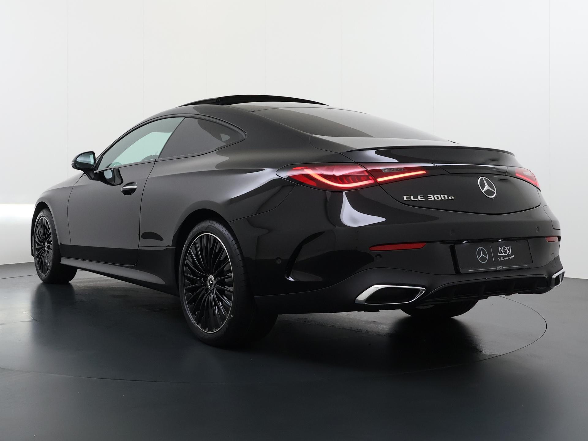 Mercedes-Benz CLE Coupé 300 e AMG Line 2