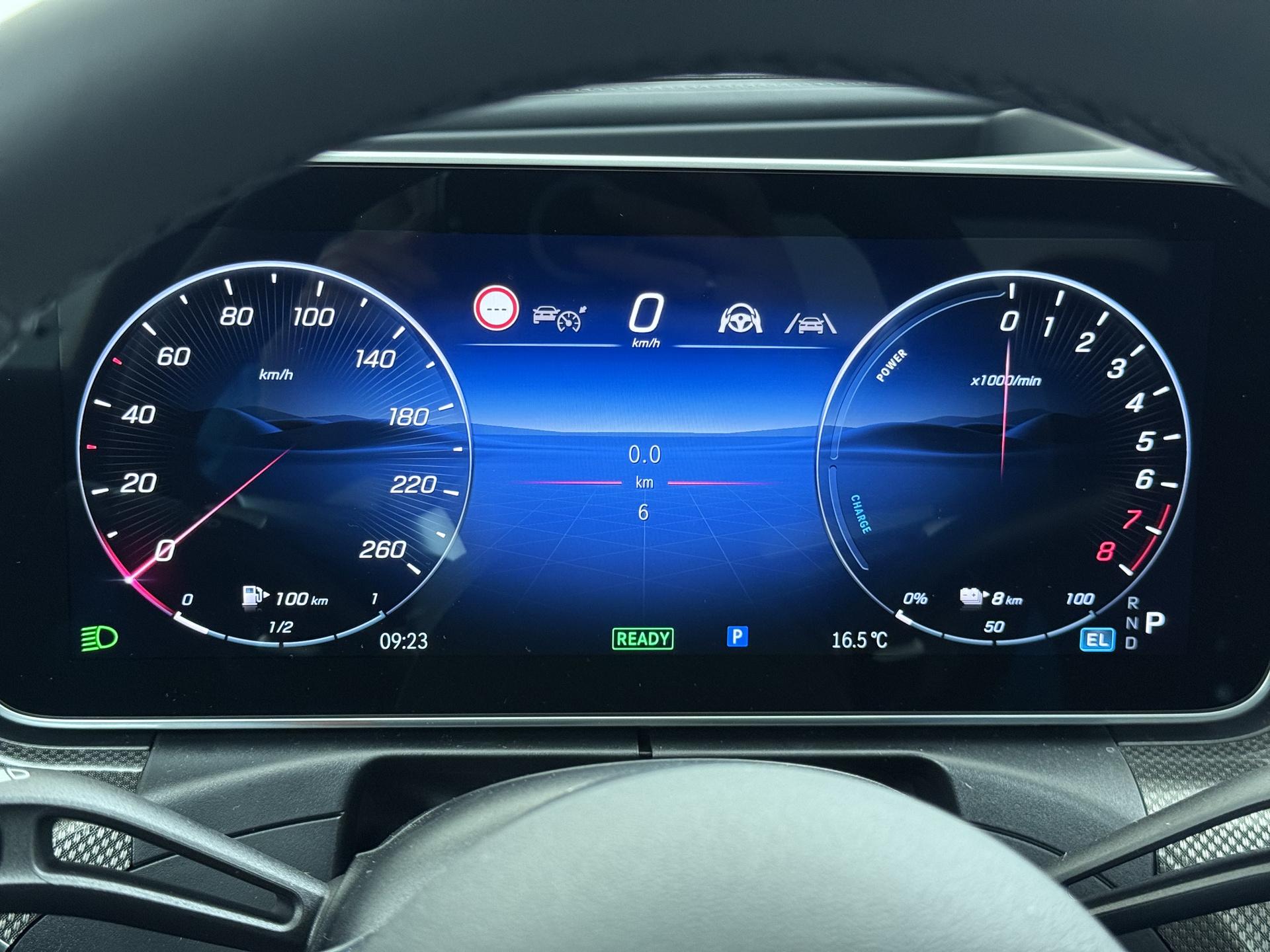 Mercedes-Benz CLE Coupé 300 e AMG Line 34