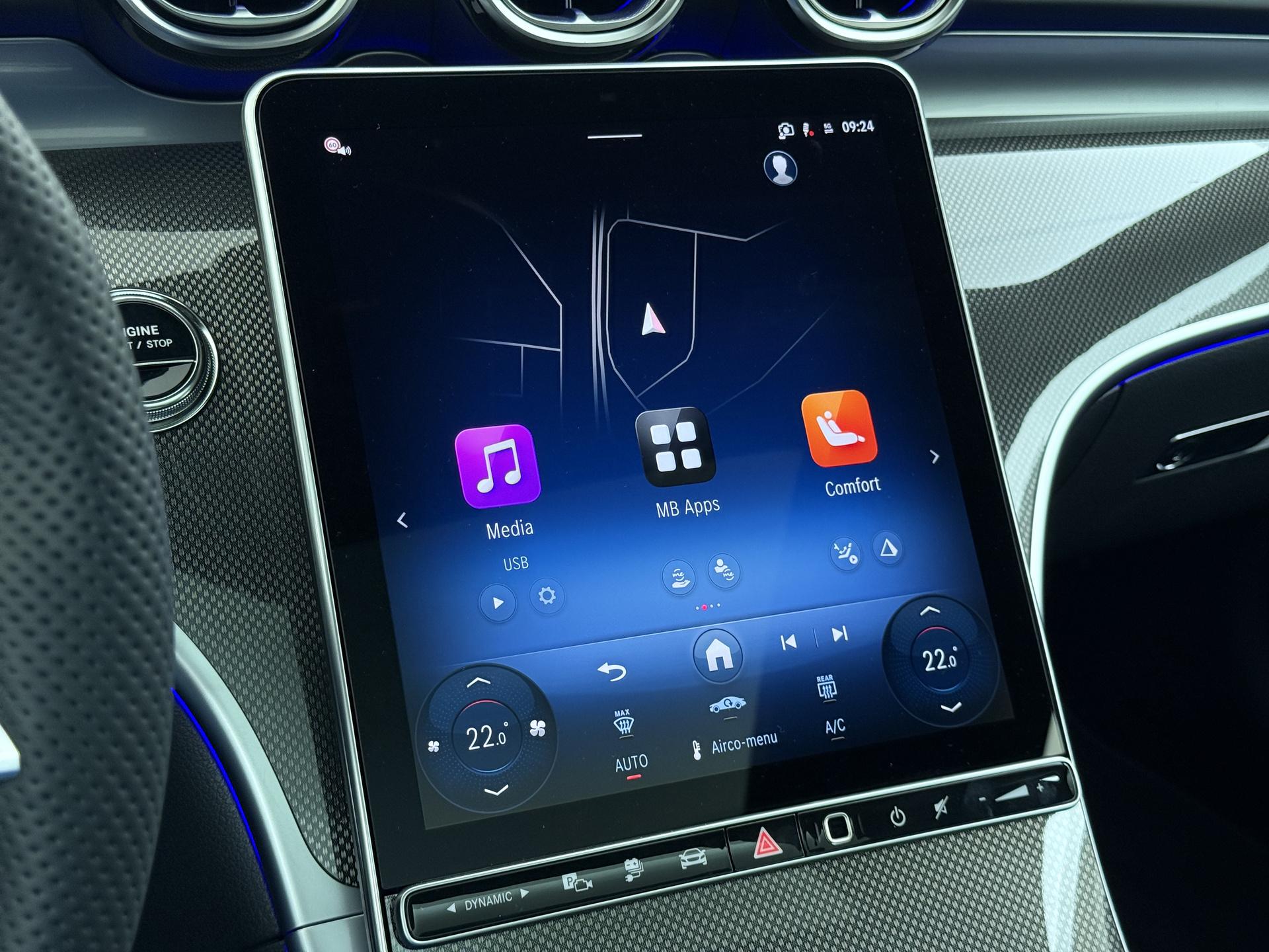 Mercedes-Benz CLE Coupé 300 e AMG Line 38