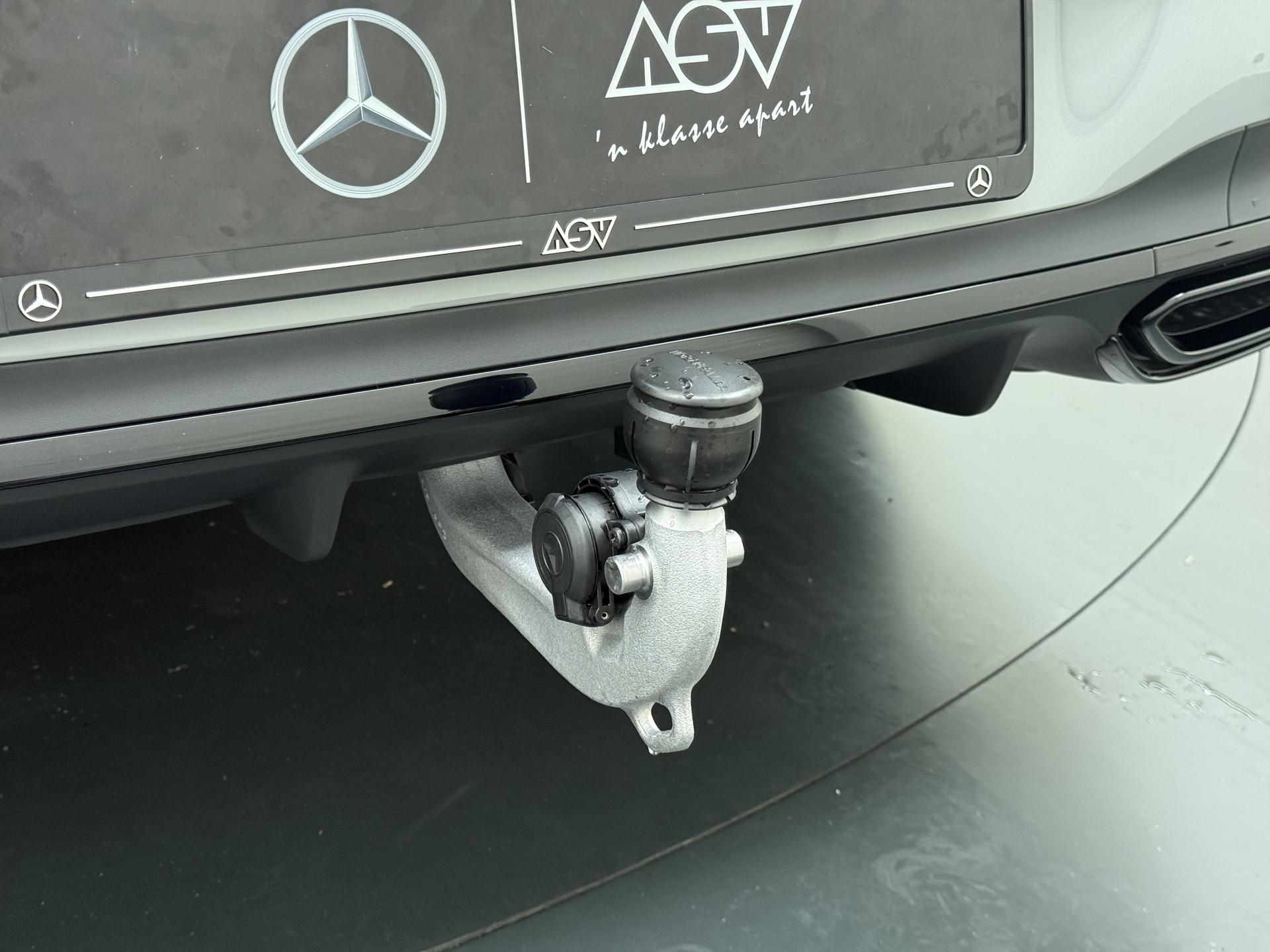 Mercedes-Benz CLA-Klasse Shooting Brake 250 e Business Solution AMG 12