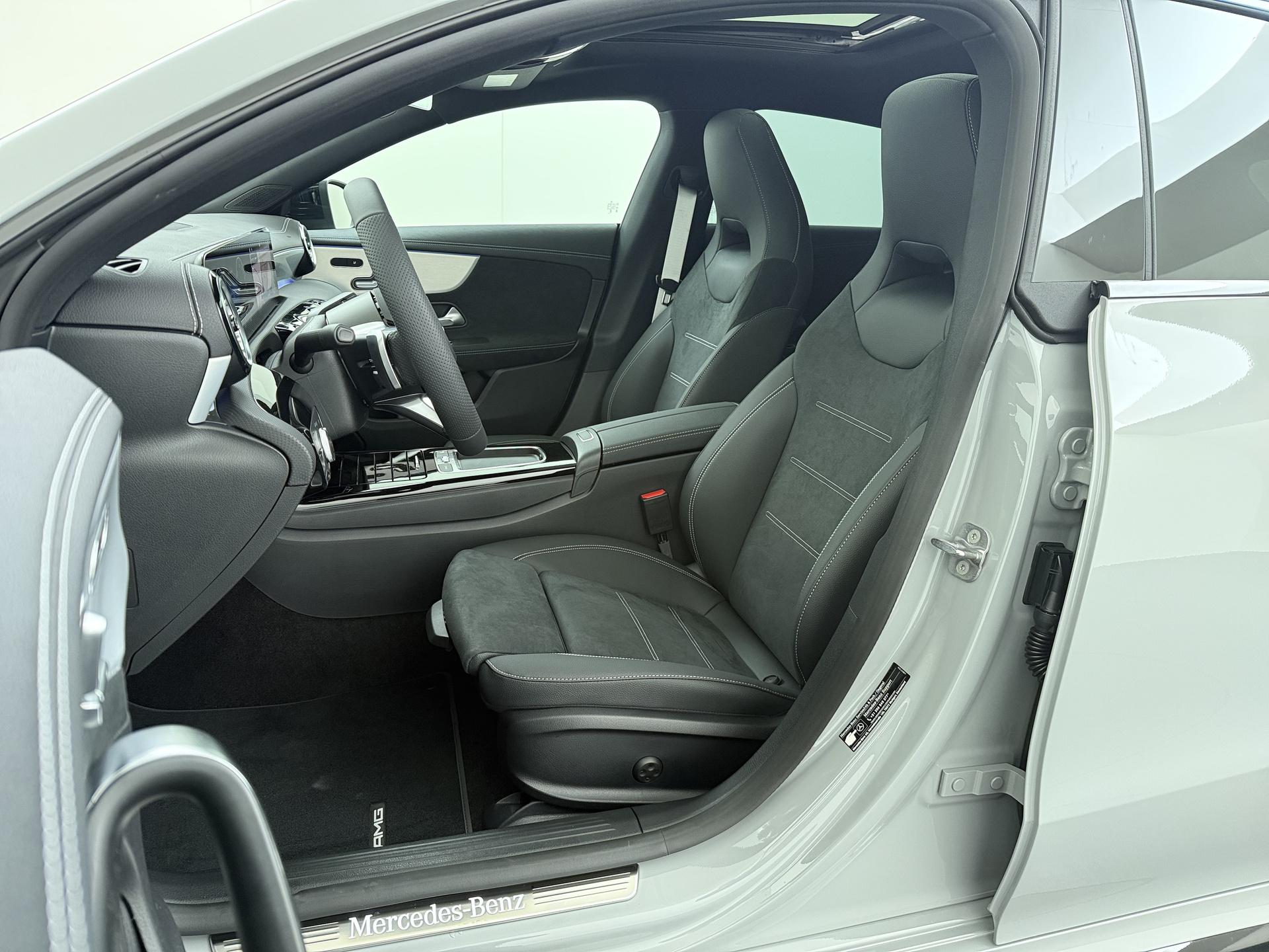 Mercedes-Benz CLA-Klasse Shooting Brake 250 e Business Solution AMG 21