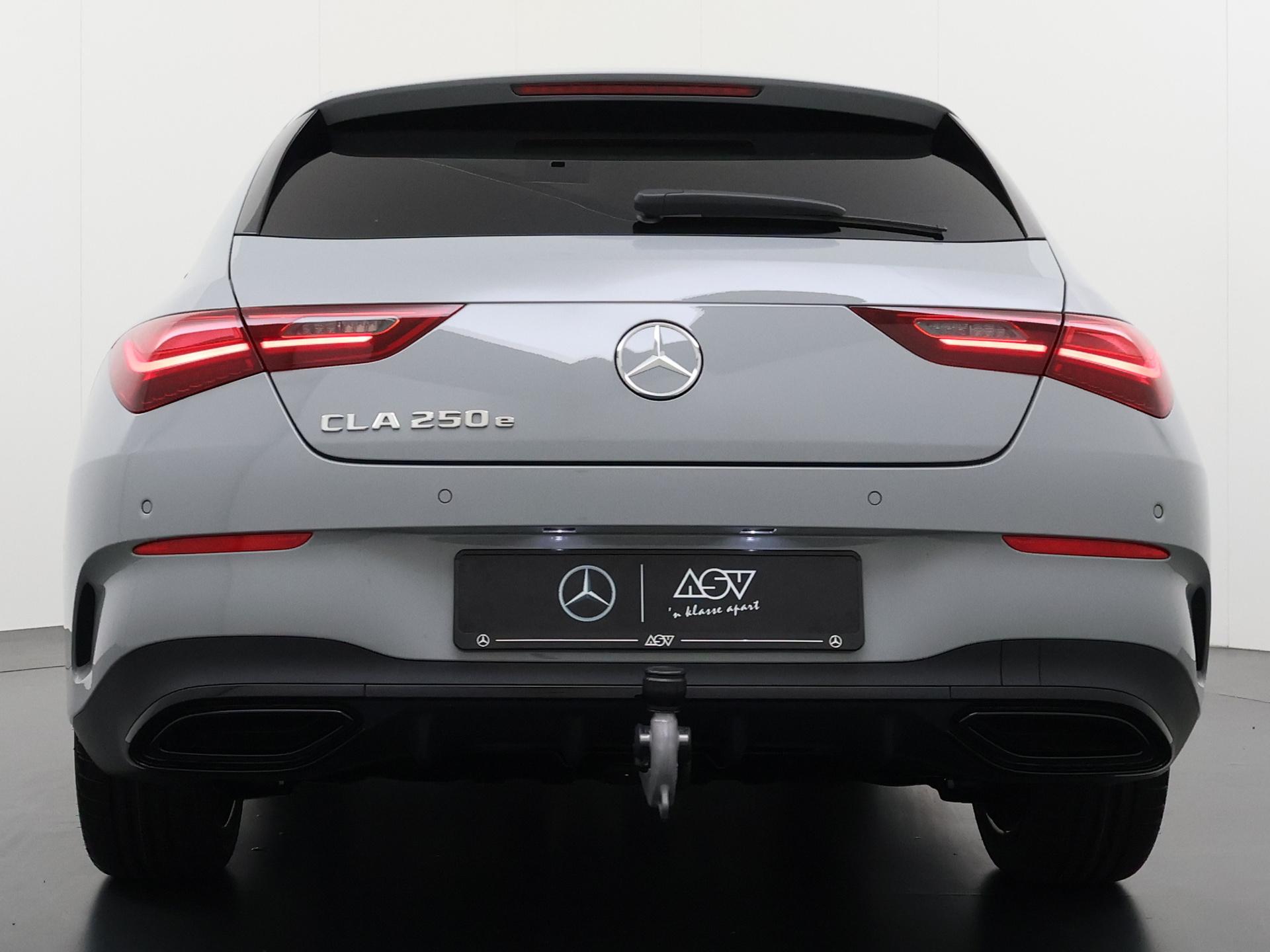 Mercedes-Benz CLA-Klasse Shooting Brake 250 e Business Solution AMG 3