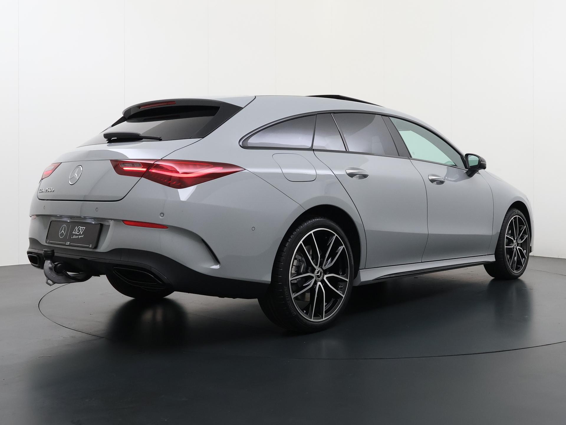 Mercedes-Benz CLA-Klasse Shooting Brake 250 e Business Solution AMG 4