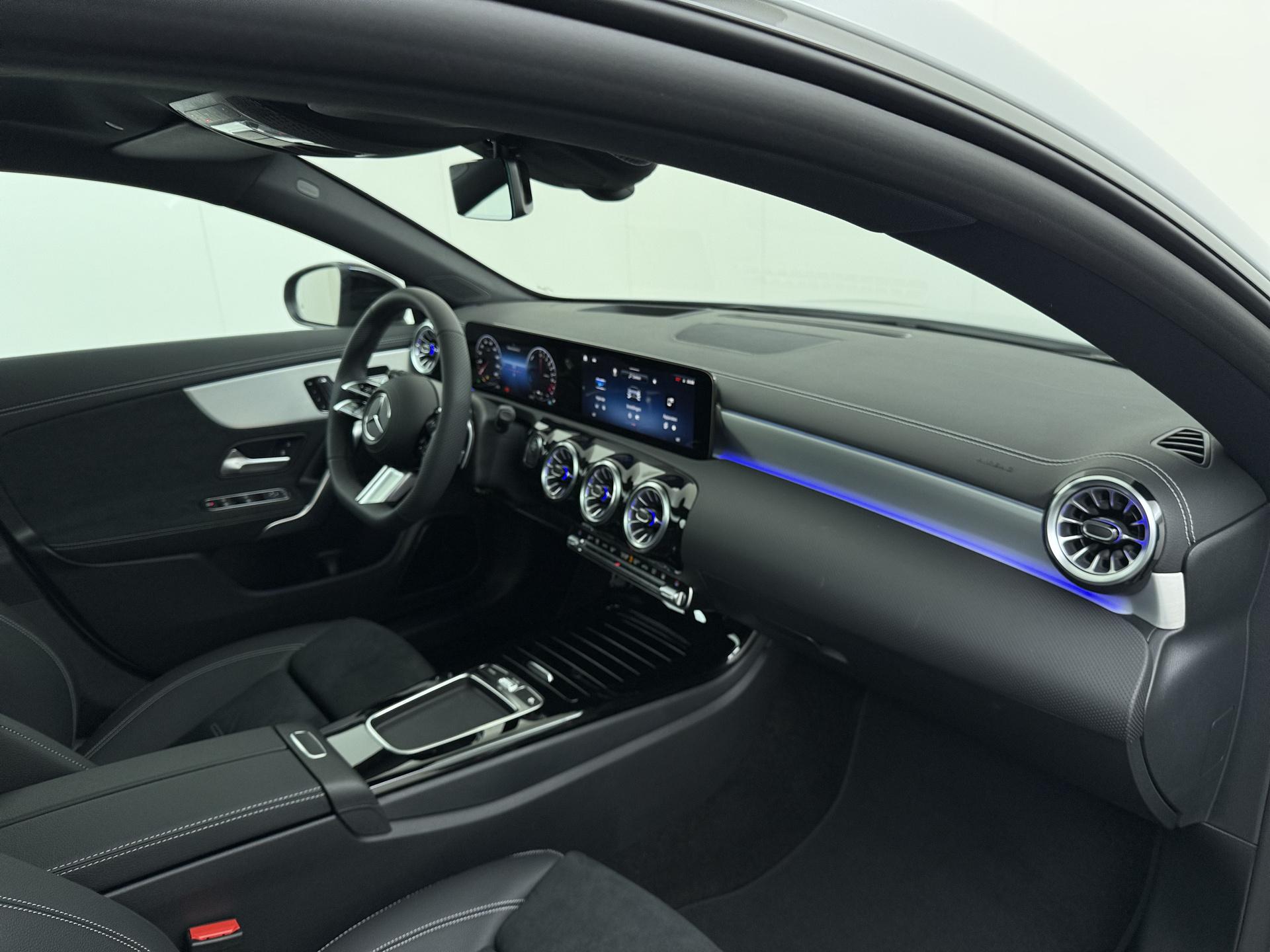 Mercedes-Benz CLA-Klasse Shooting Brake 250 e Business Solution AMG 53