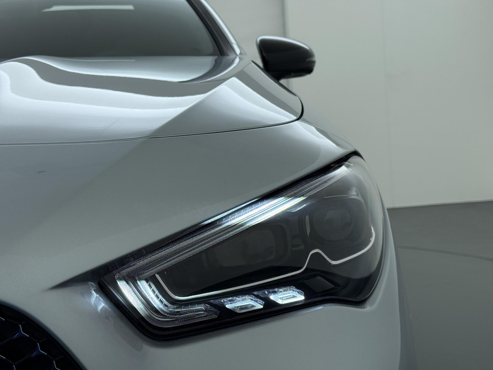 Mercedes-Benz CLA-Klasse Shooting Brake 250 e Business Solution AMG 15