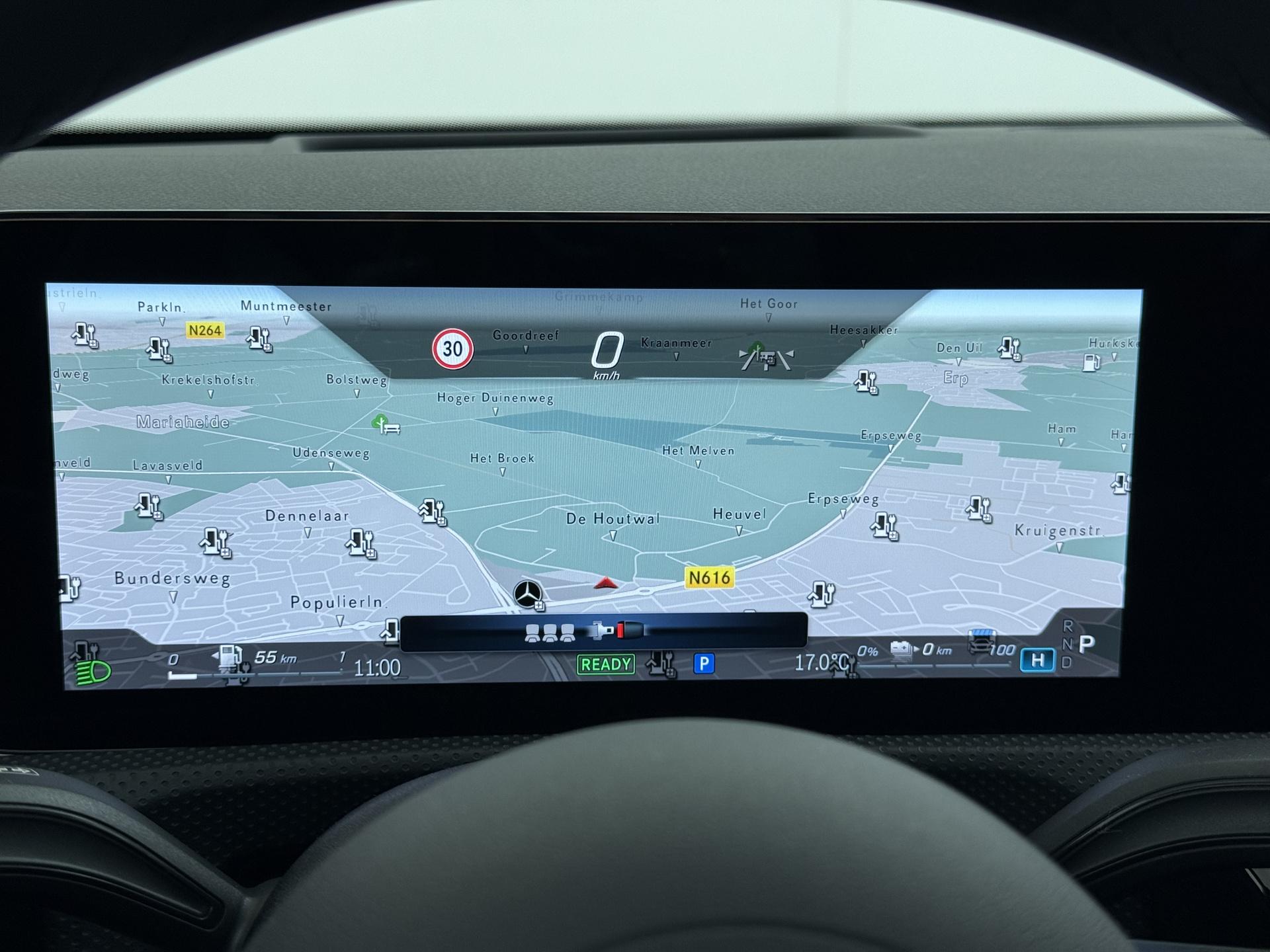 Mercedes-Benz CLA-Klasse Shooting Brake 250 e Business Solution AMG 35