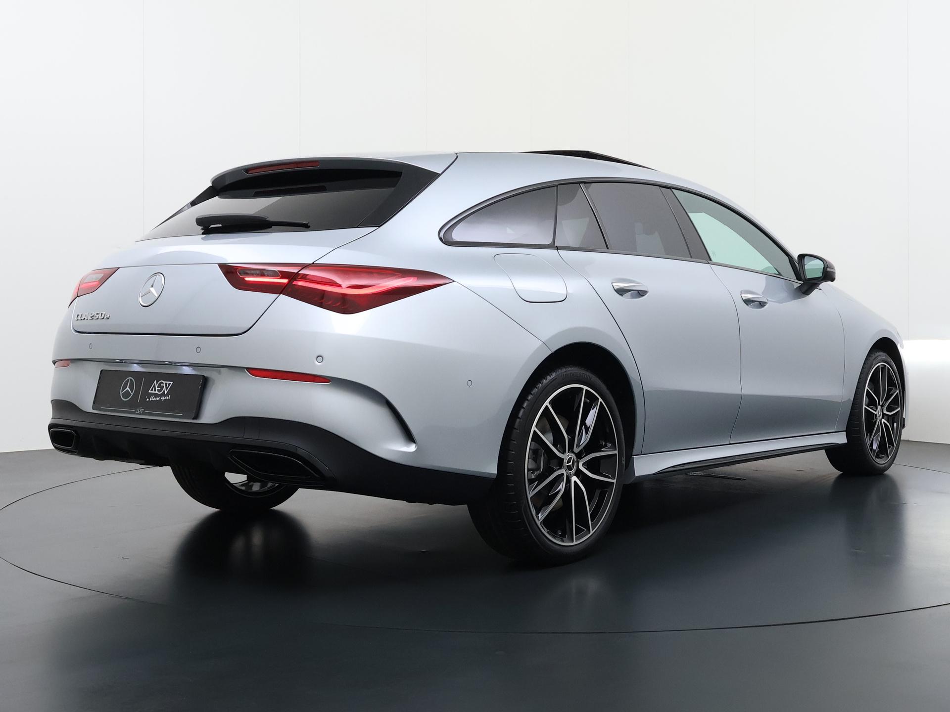 Mercedes-Benz CLA-Klasse Shooting Brake 250 e Business Solution AMG 4