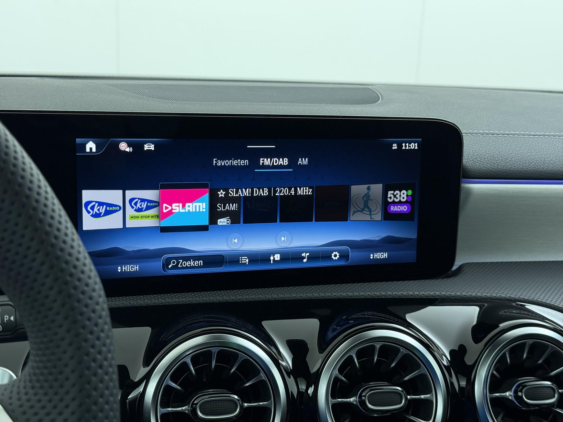 Mercedes-Benz CLA-Klasse Shooting Brake 250 e Business Solution AMG 42