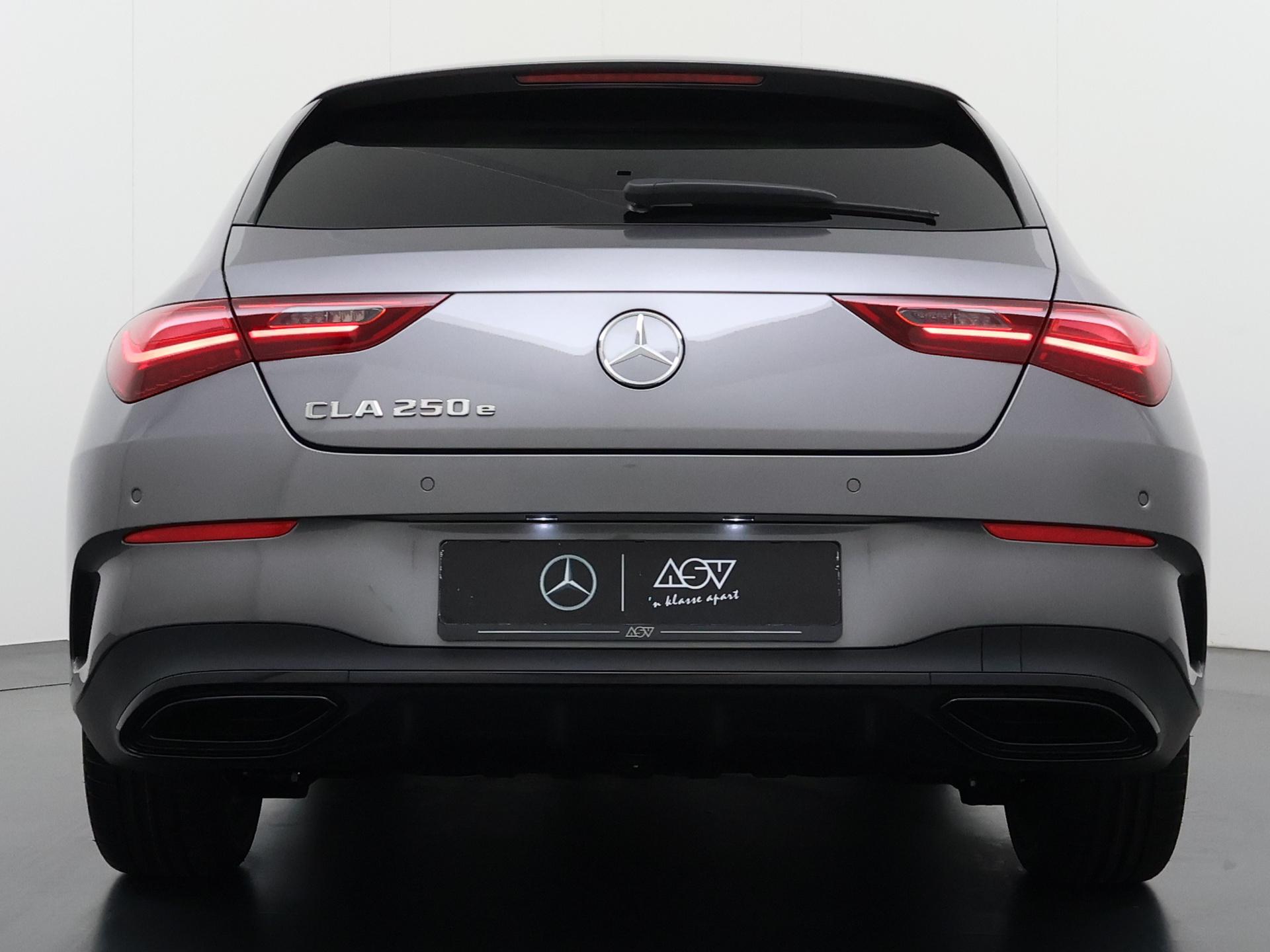 Mercedes-Benz CLA-Klasse Shooting Brake 250 e Business Solution AMG 3