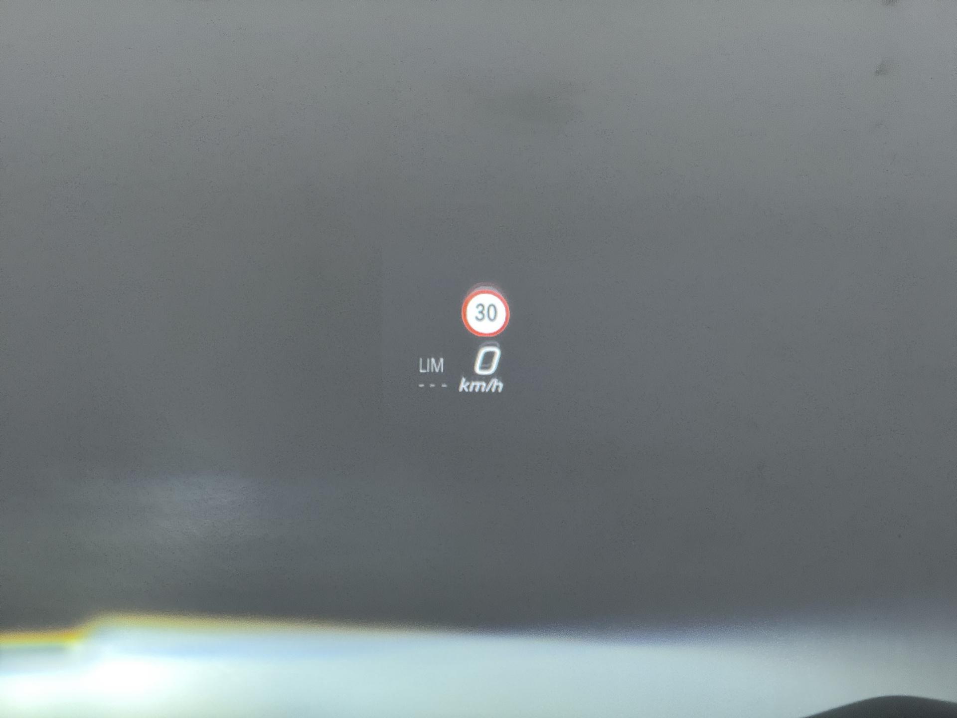 Mercedes-Benz CLA-Klasse Shooting Brake 250 e Business Solution AMG 35