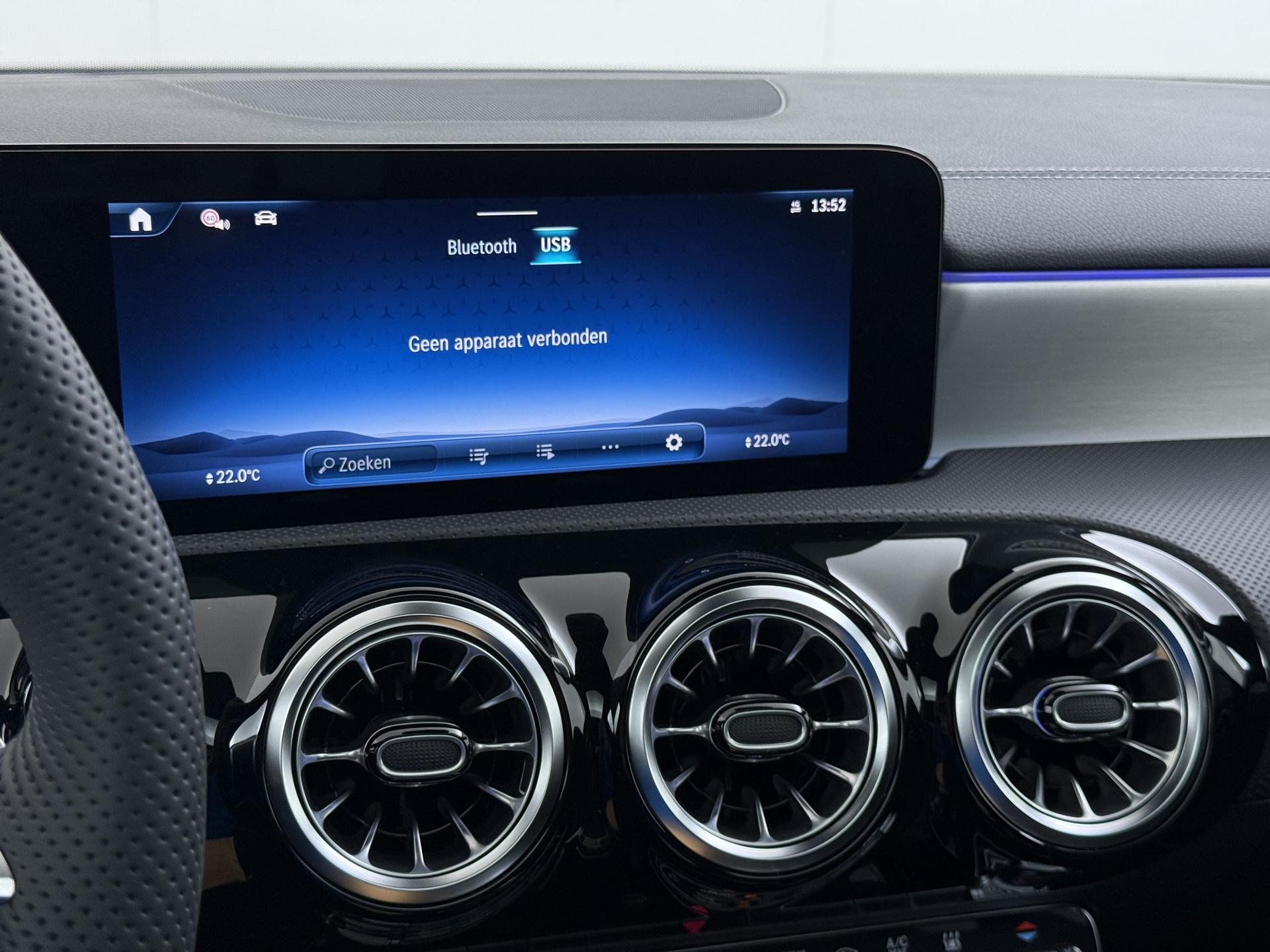 Mercedes-Benz CLA-Klasse Shooting Brake 250 e Business Solution AMG 42