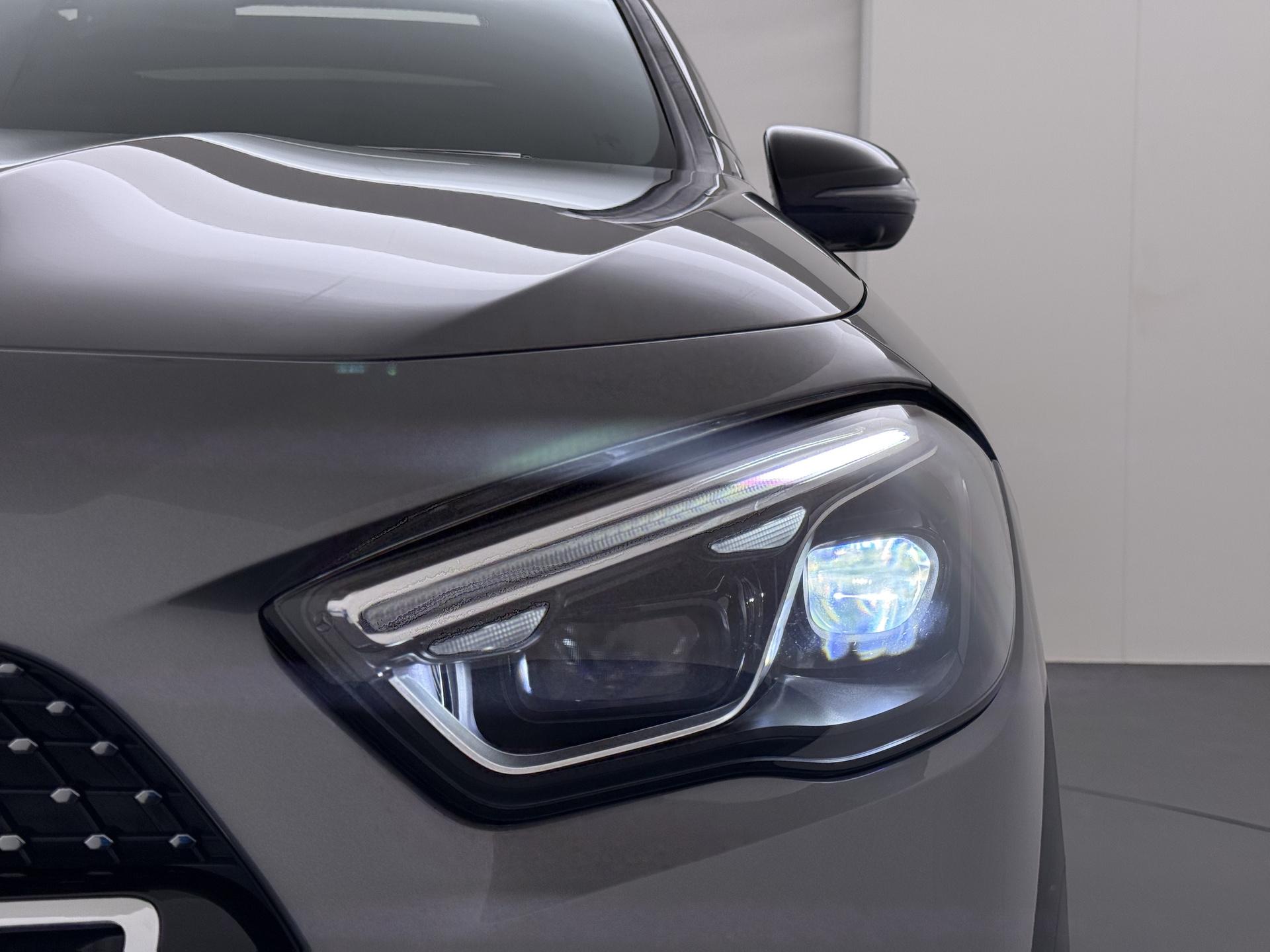 Mercedes-Benz GLA 250 e Business Solution AMG 15