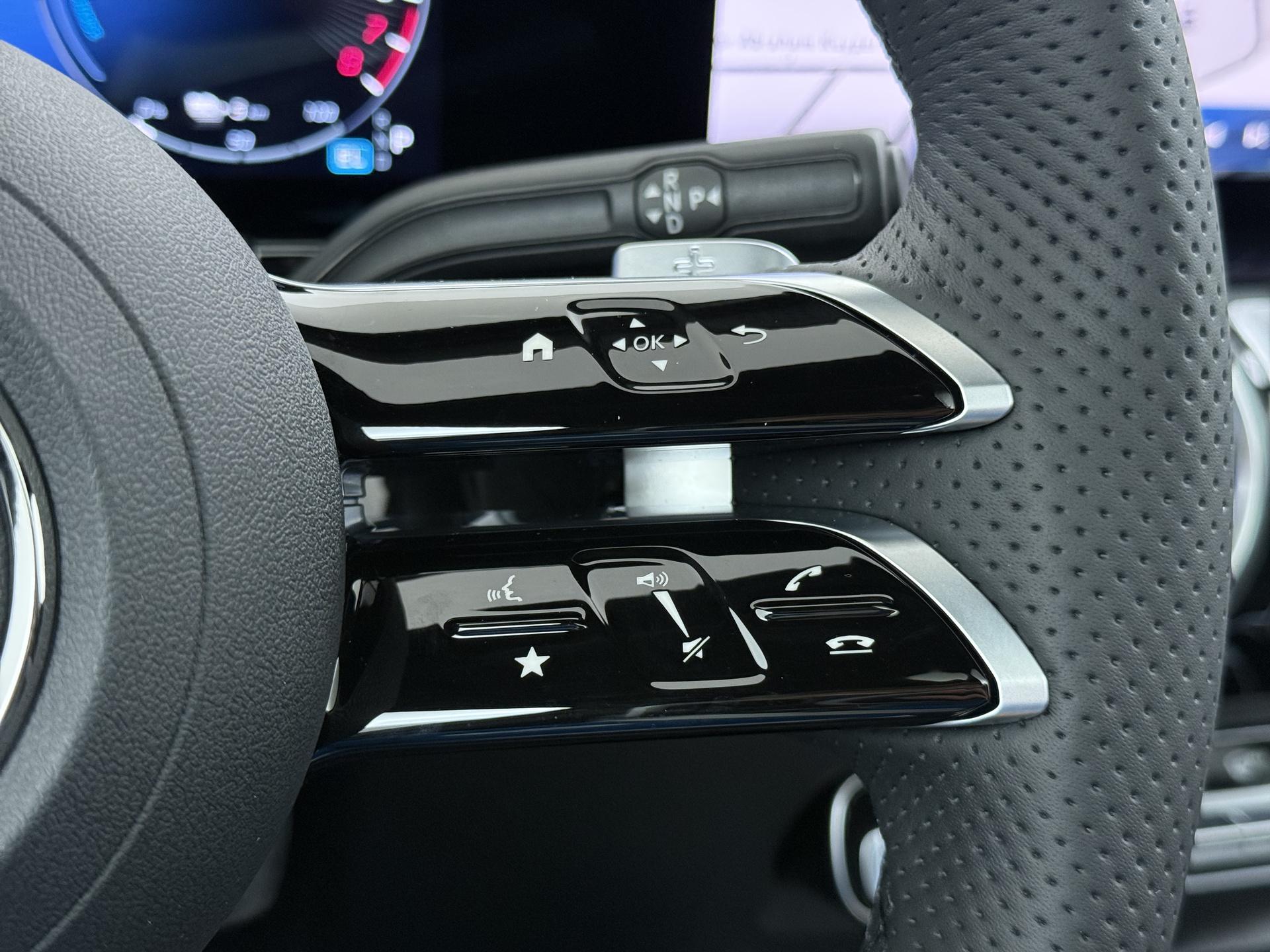 Mercedes-Benz GLA 250 e Business Solution AMG 32