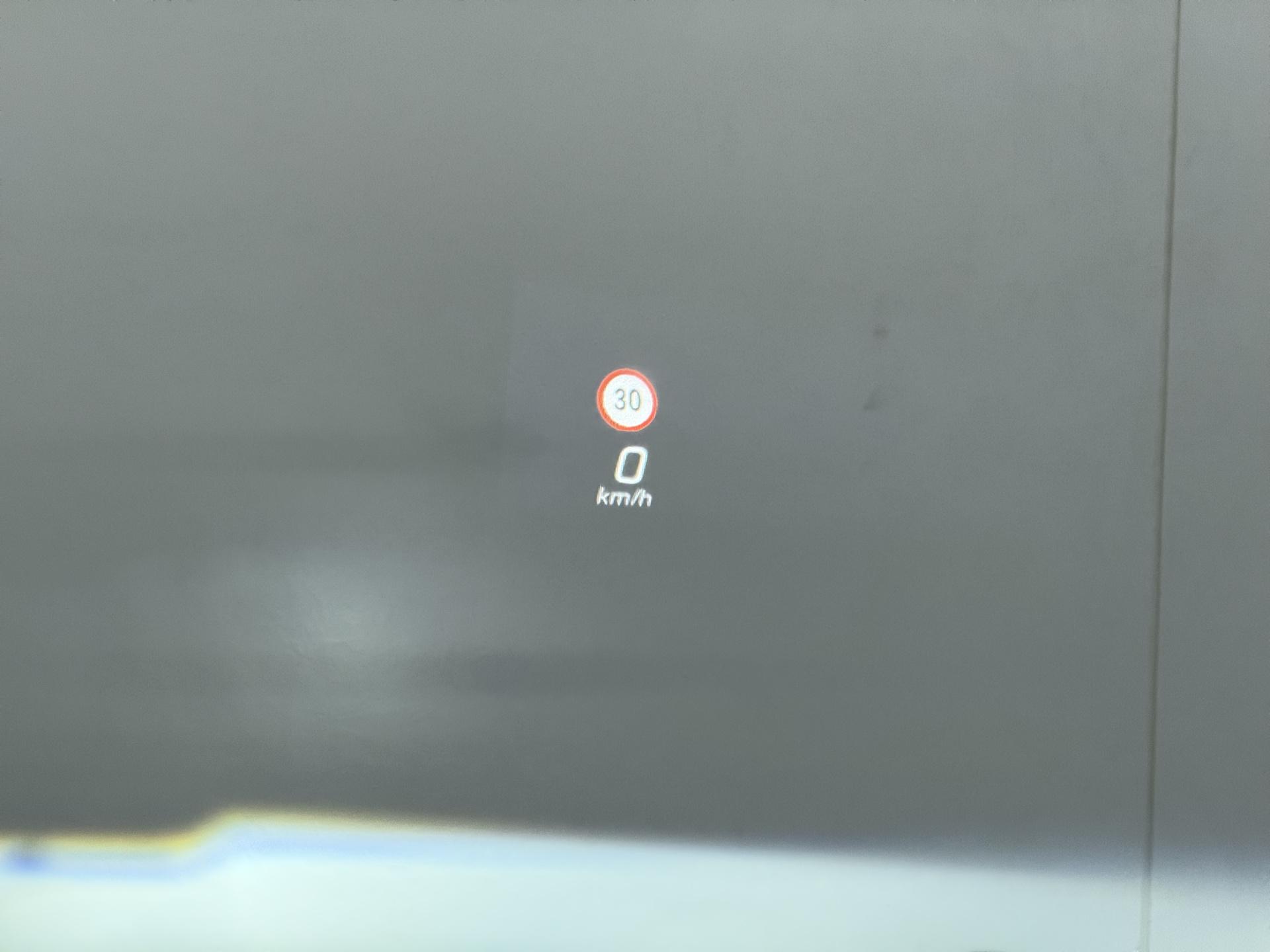 Mercedes-Benz GLA 250 e Business Solution AMG 35