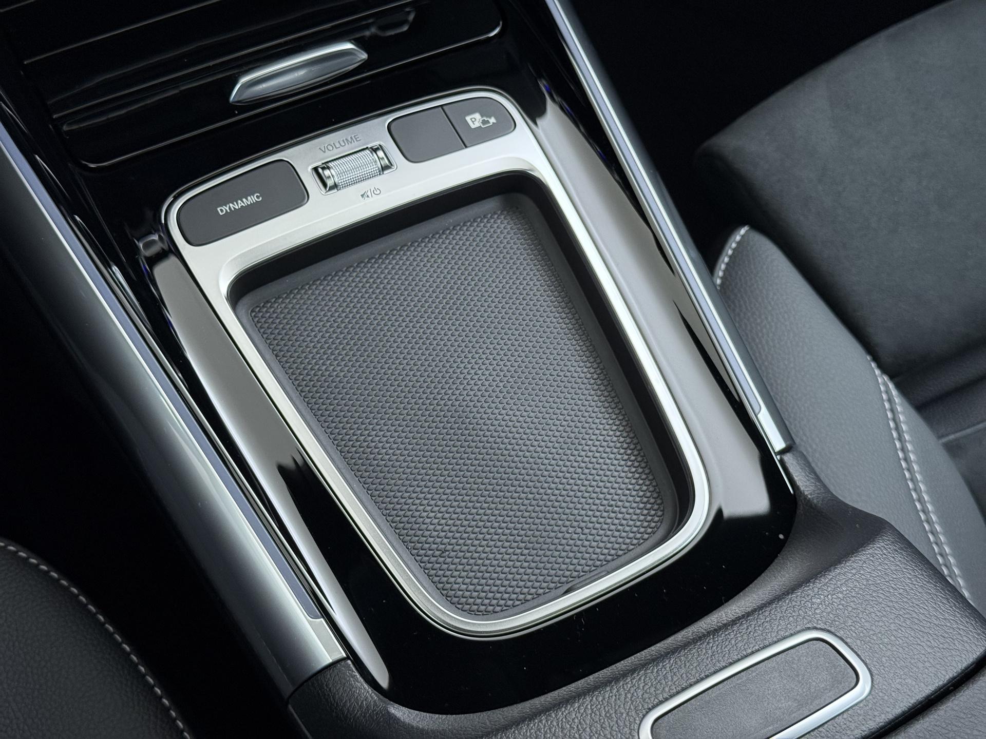 Mercedes-Benz GLA 250 e Business Solution AMG 46