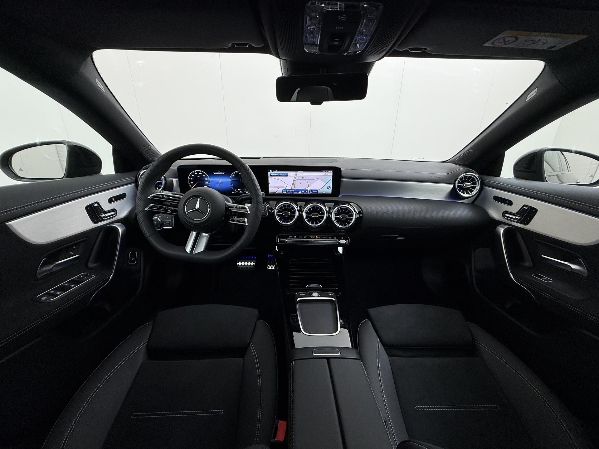 Mercedes-Benz CLA-Klasse Shooting Brake 250 e Business Solution AMG 26