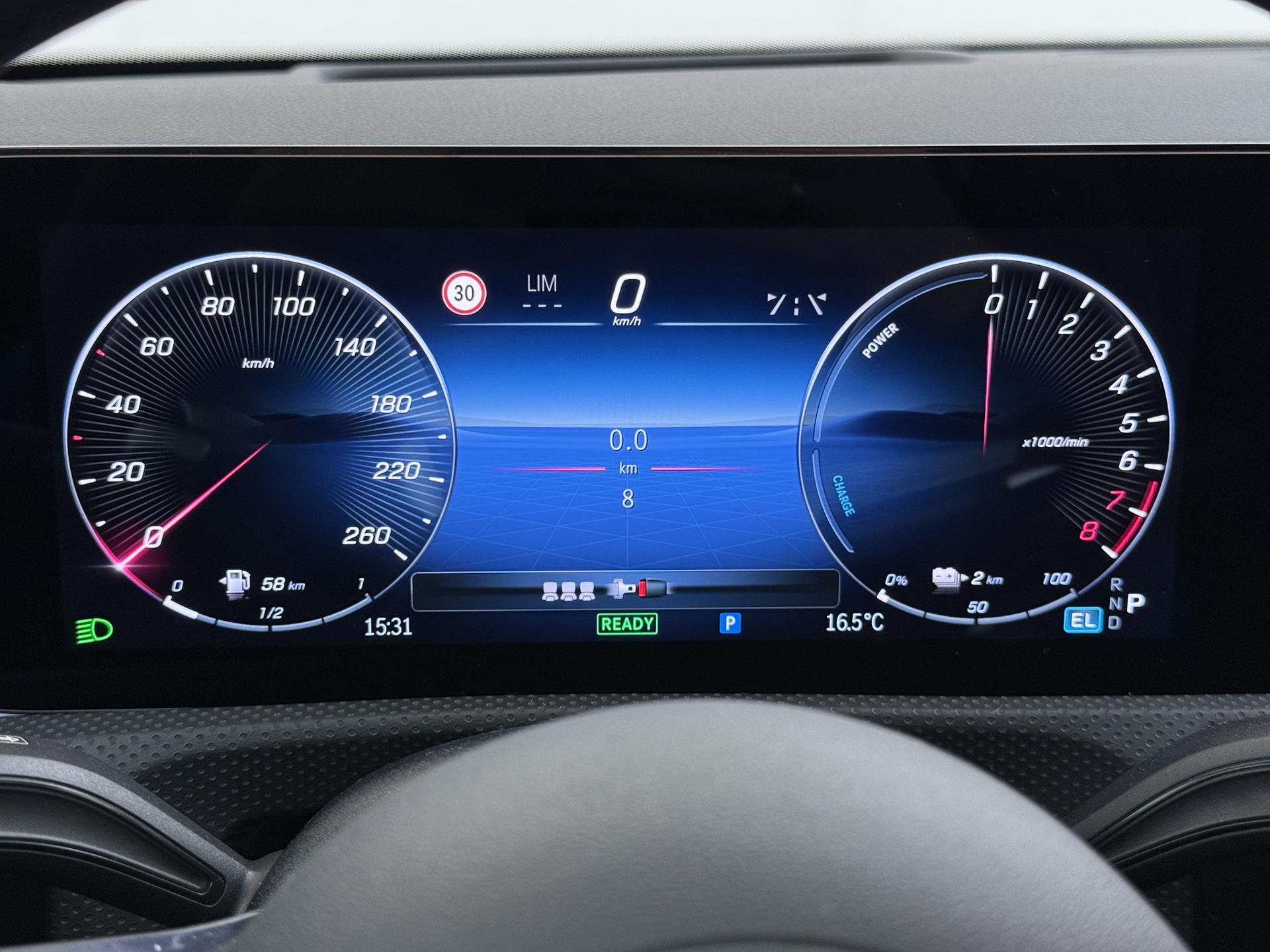 Mercedes-Benz CLA-Klasse Shooting Brake 250 e Business Solution AMG 33