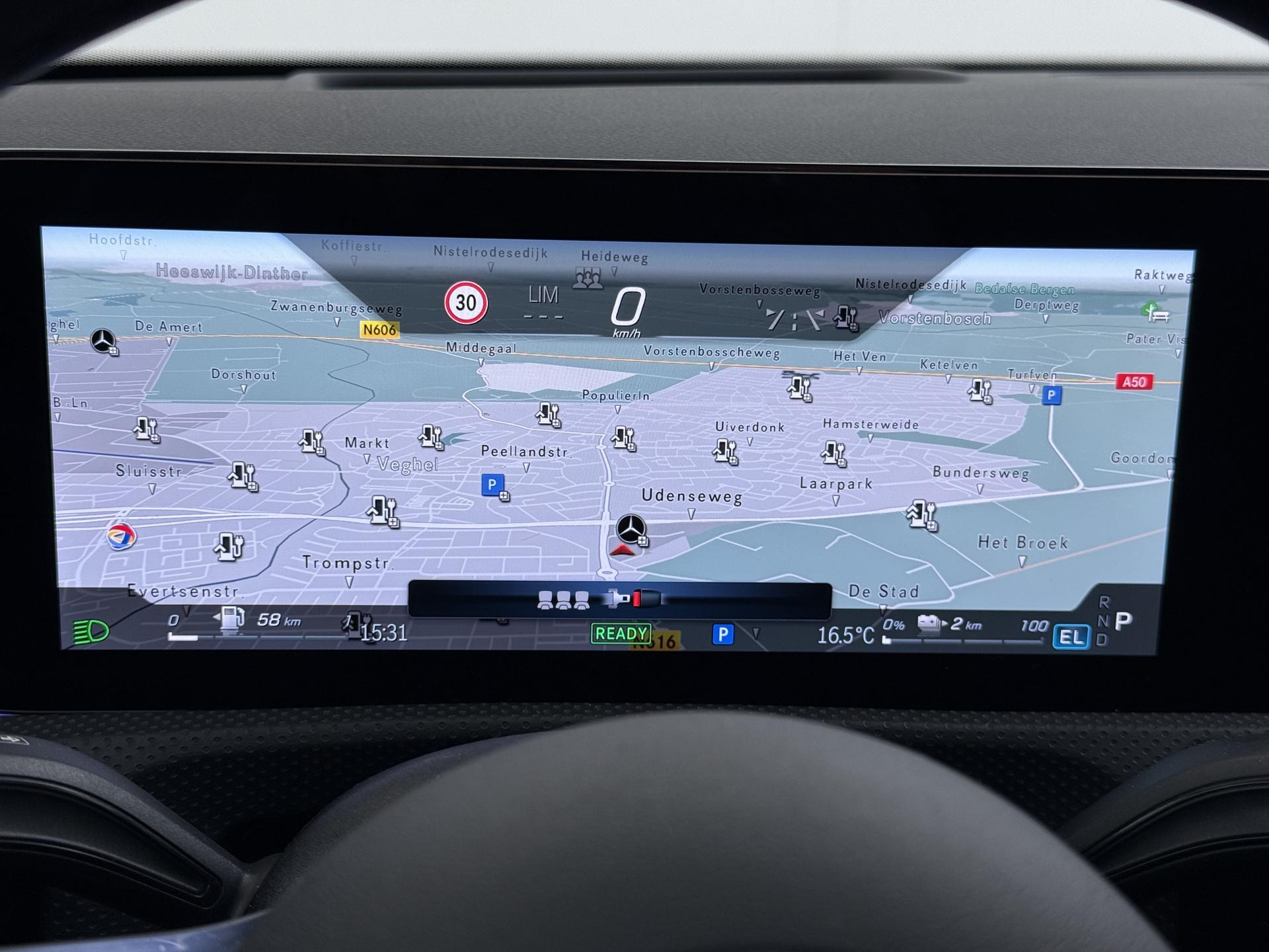 Mercedes-Benz CLA-Klasse Shooting Brake 250 e Business Solution AMG 34