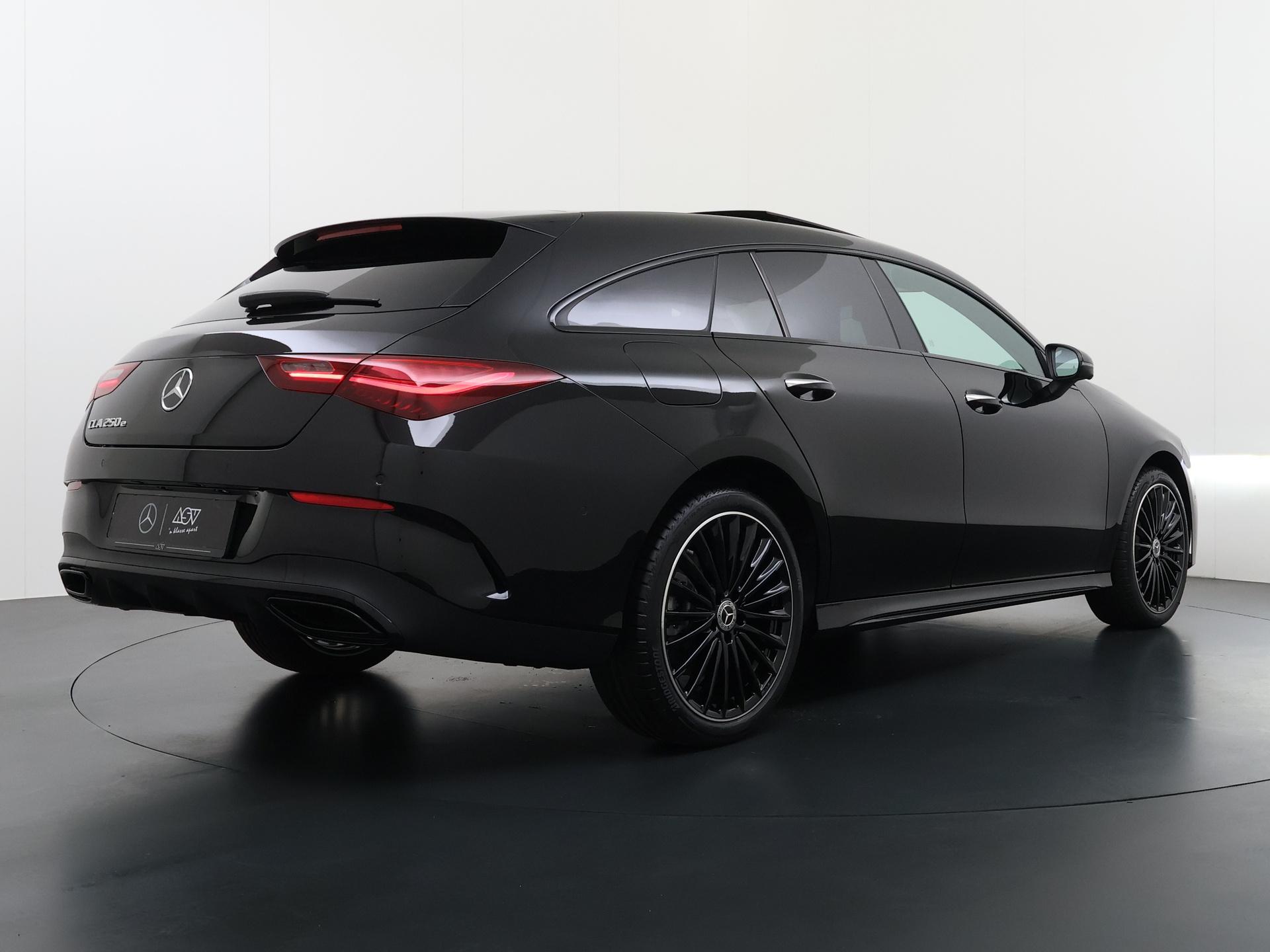 Mercedes-Benz CLA-Klasse Shooting Brake 250 e Business Solution AMG 4