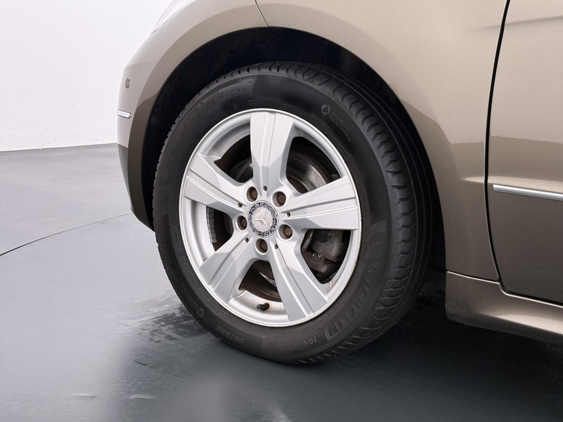 Mercedes-Benz A-klasse 170 Avantgarde 13